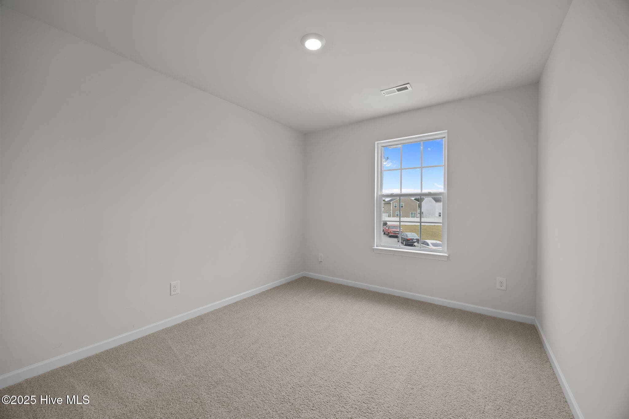Single Family Residence at 1324 S Wilshire Court, Kinston, NC 28504, photo 32 of 53