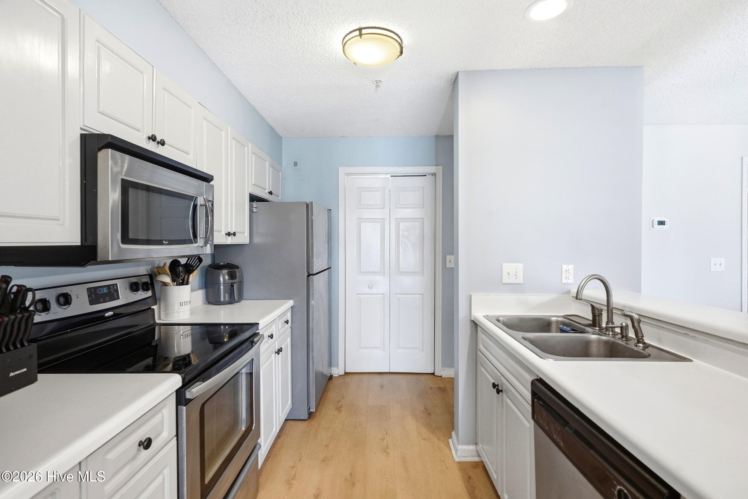 Condominium at 721 Melba Court F, Wilmington, NC 28405, photo 9 of 26