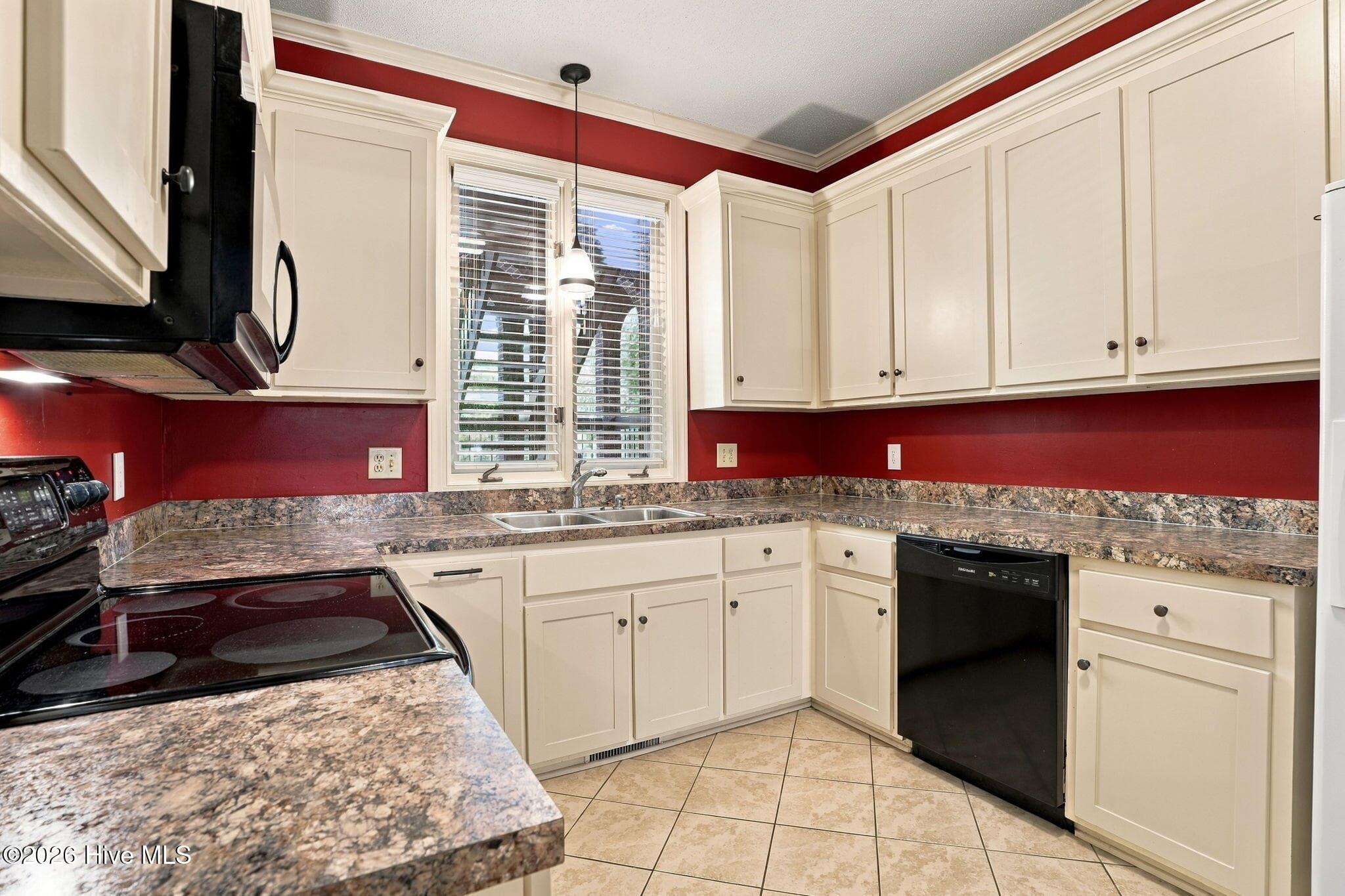 Condominium at 1311 Forest Hills Road NW D-2, Wilson, NC 27896, photo 10 of 31