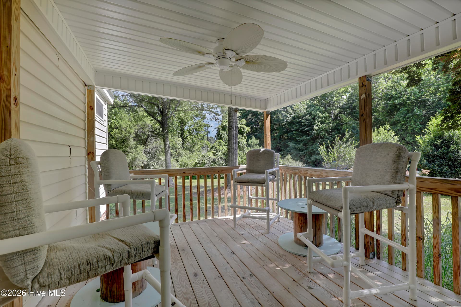 Manufactured Home at 714 Cedar Avenue, Hampstead, NC 28443, photo 12 of 30