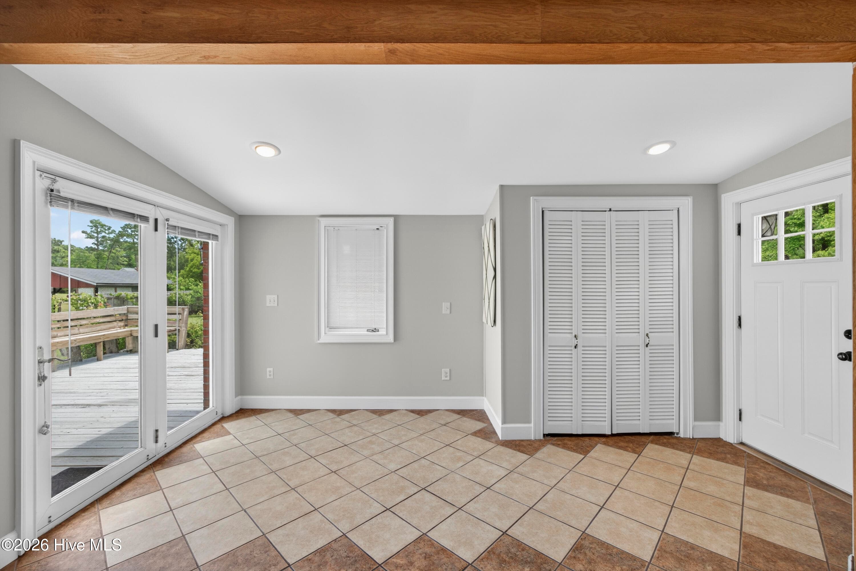 Single Family Residence at 575 Island Creek Road, Rocky Point, NC 28457, photo 37 of 53