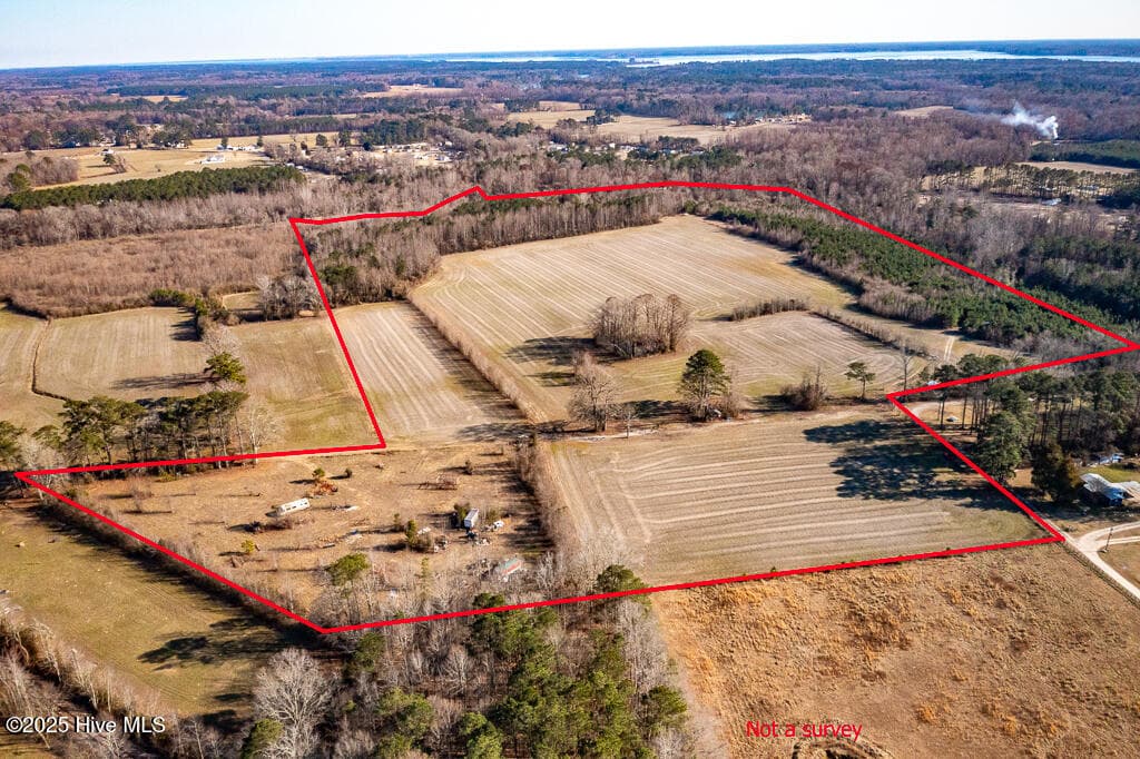 203 Lovick Lane, Washington, NC 27889