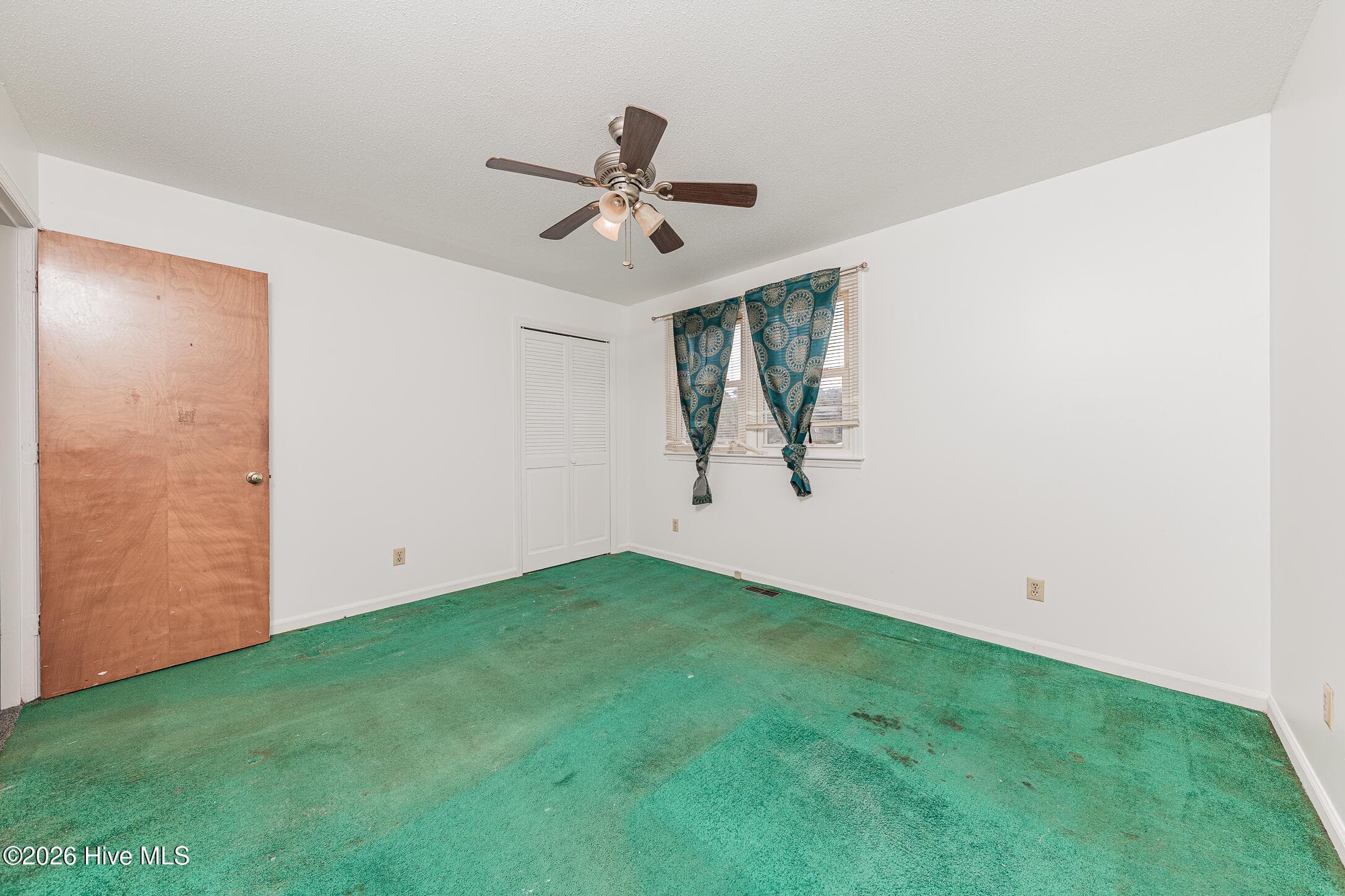 Single Family Residence at 102 Lionel Avenue, Jacksonville, NC 28540, photo 45 of 77