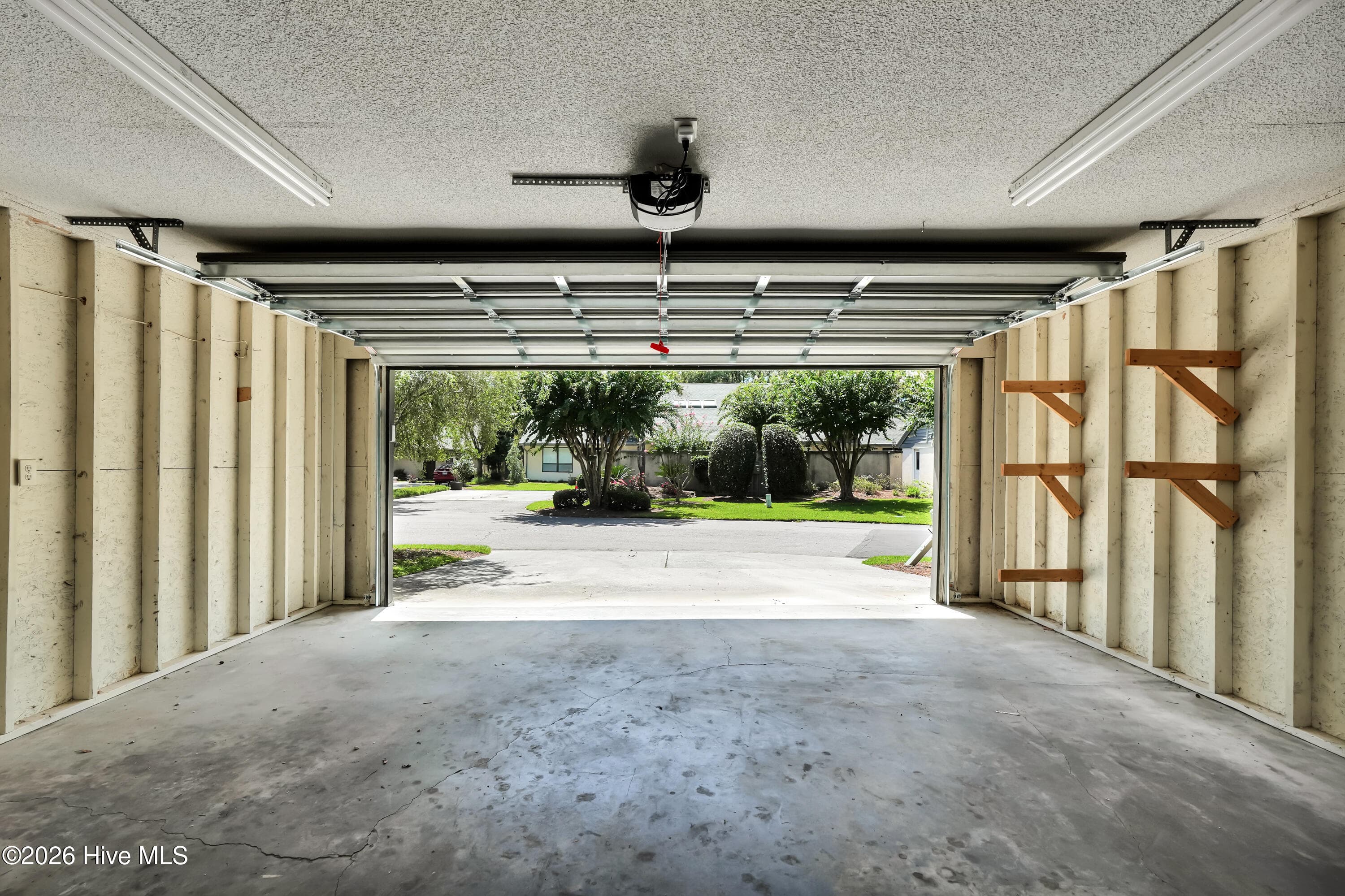 Townhouse at 1433 Villa Place E, Wilmington, NC 28409, photo 48 of 53