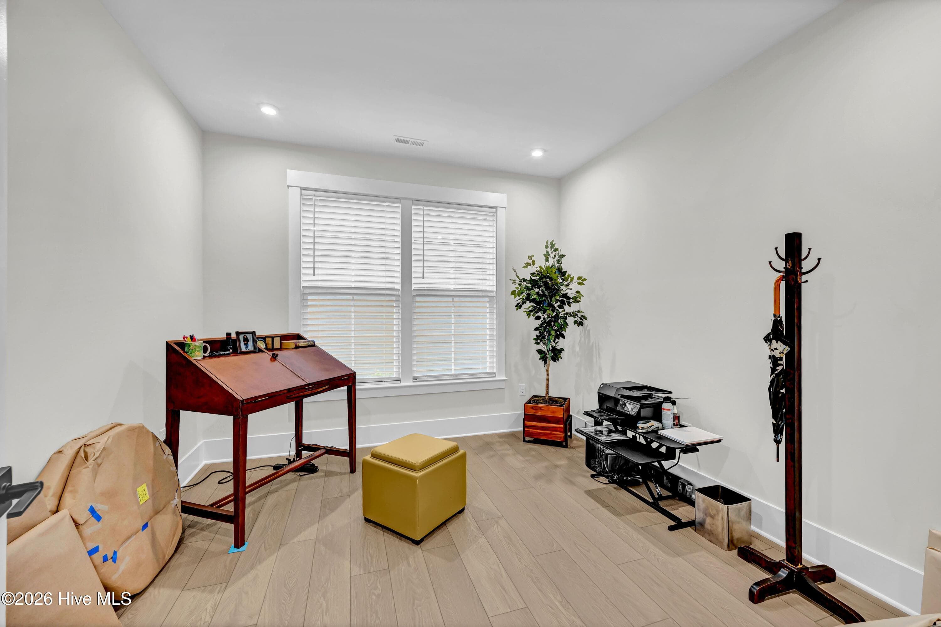 Single Family Residence at 1012 Fawn Valley Way, Wilmington, NC 28409, photo 14 of 41