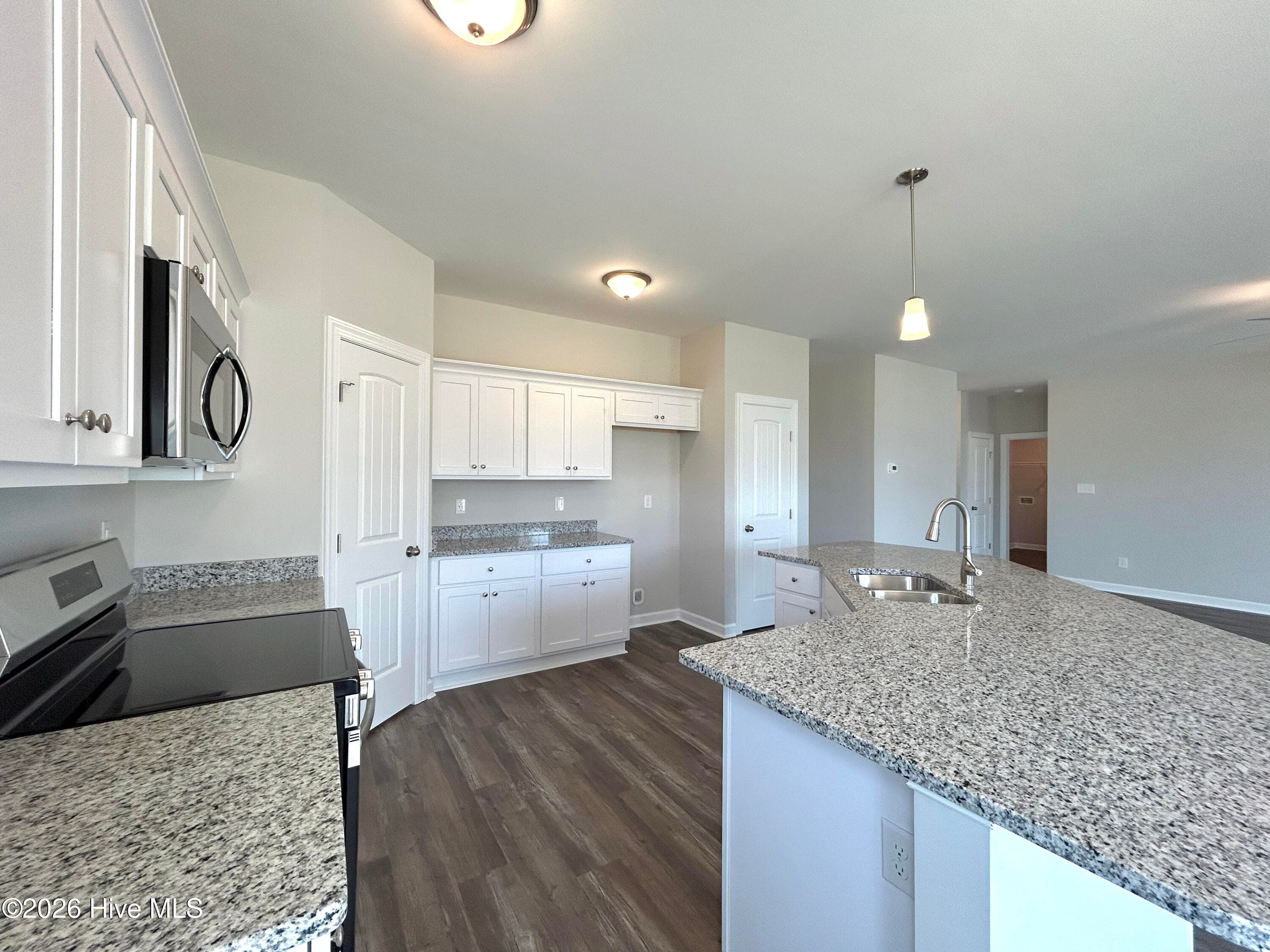 Single Family Residence at 824 Hidden Bridge Drive, Jacksonville, NC 28546, photo 36 of 54