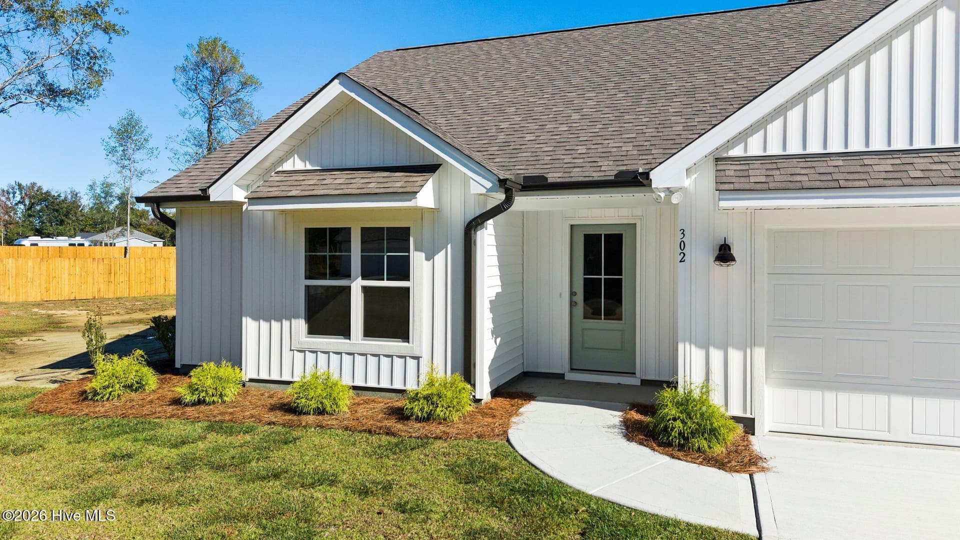 Single Family Residence at 302 Riva Ridge, Burgaw, NC 28425, photo 6 of 73