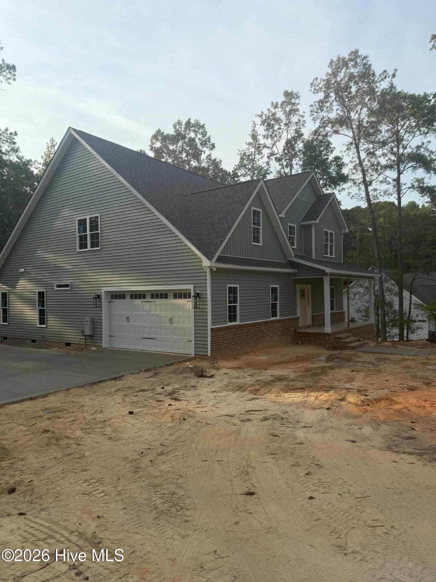 Single Family Residence at 380 Michael Road, Whispering Pines, NC 28327, photo 8 of 115