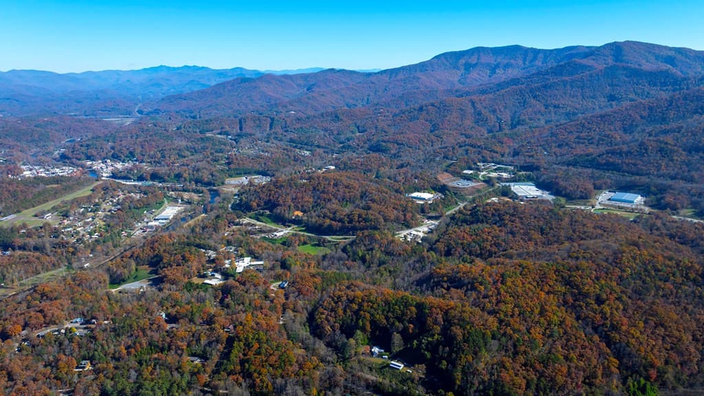 Commercial Sale at 173&130 Edwards Cove Road, Bryson City, NC 28713, photo 4 of 15