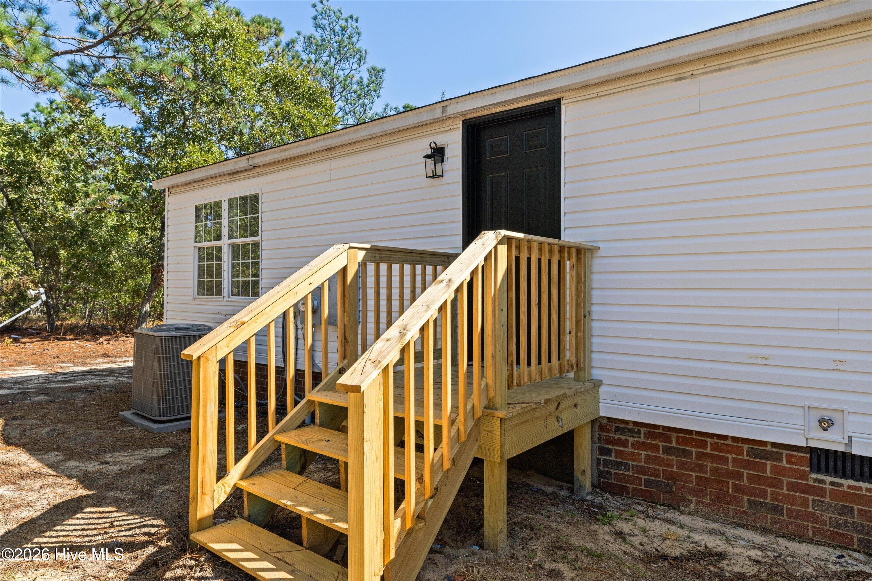 Manufactured Home at 34 Starling Court, Aiken, SC 29805, Aiken, photo 59 of 66