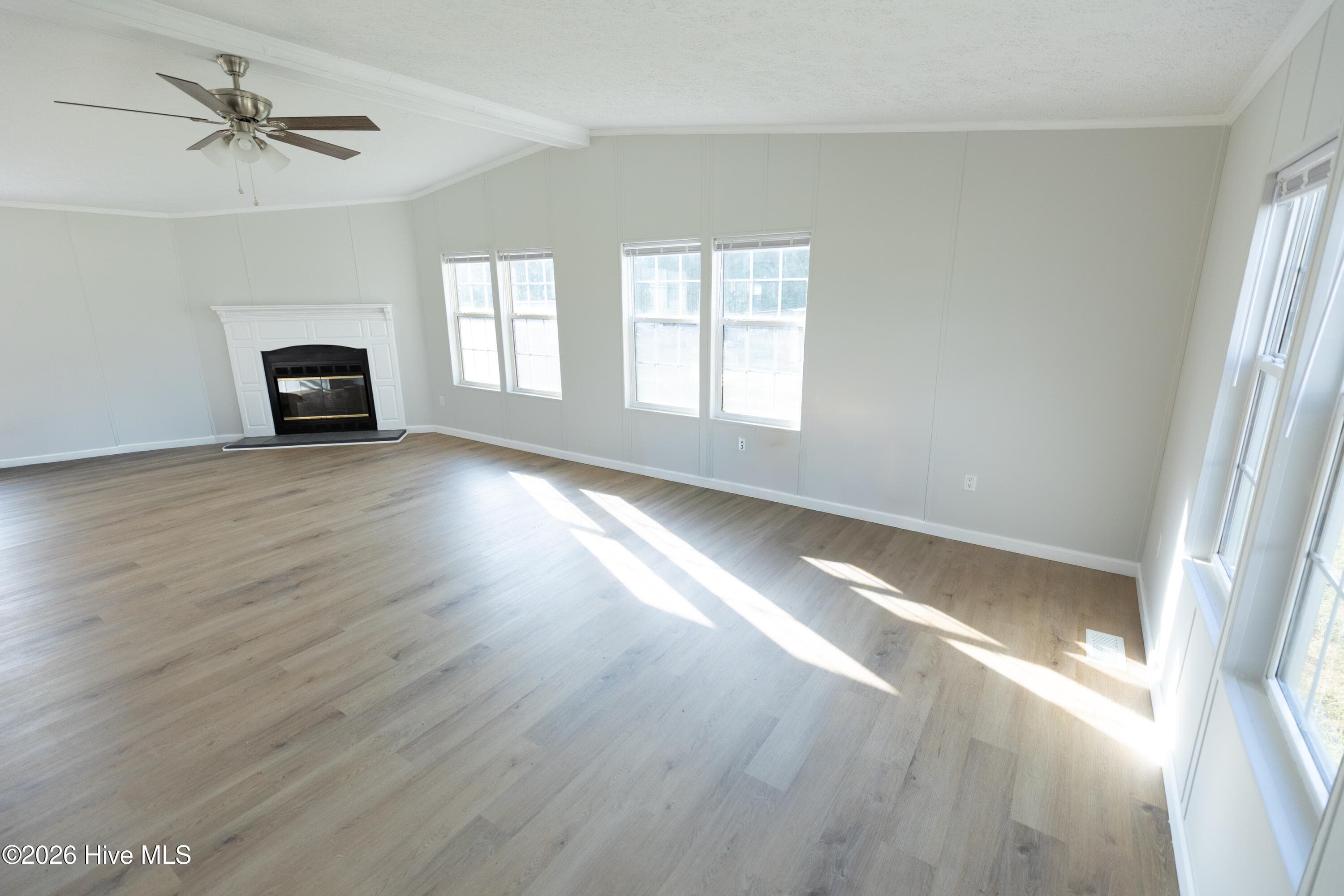 Manufactured Home at 5105 Zulas Place S, Wilson, NC 27893, Wilson, photo 10 of 40