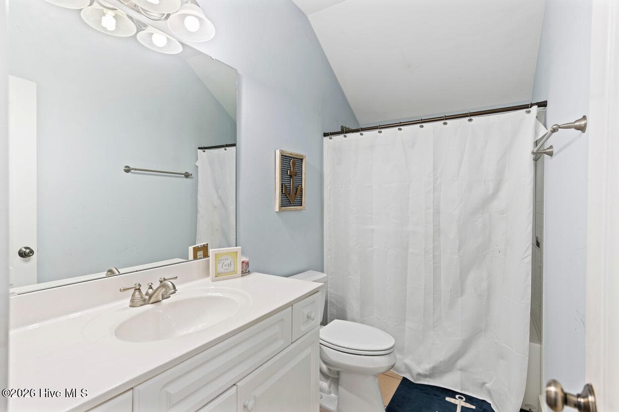 Full bath 3 (upper level) - 10213 Mariners Cove Court, Leland, NC 28451, Leland