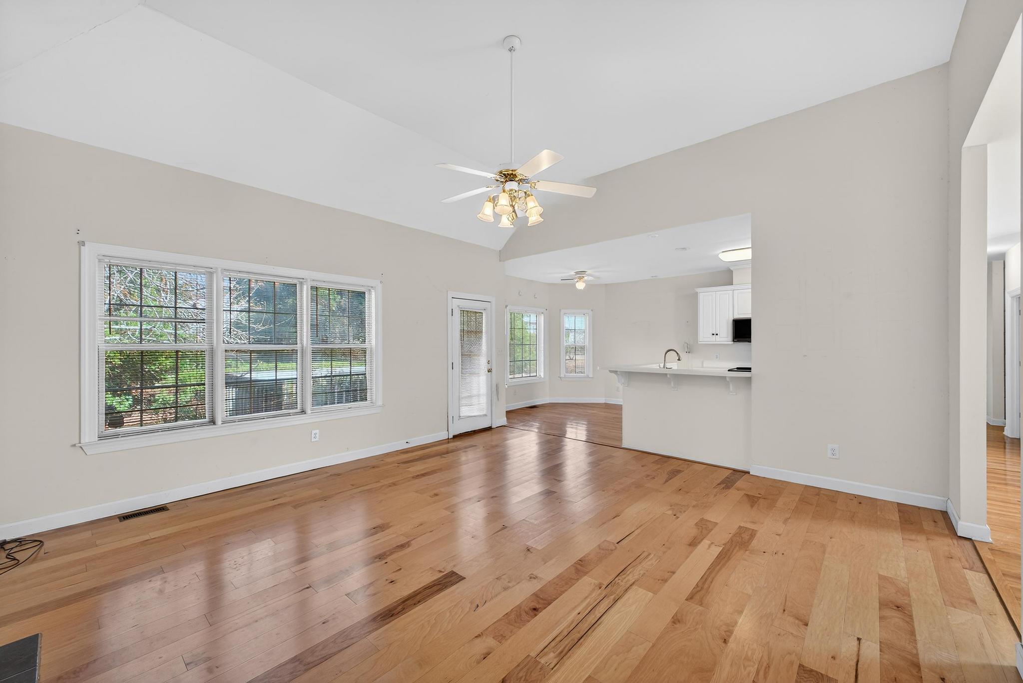 Single Family Residence at 116 Eagles Nest Lane, Aiken, SC 29803, photo 9 of 28