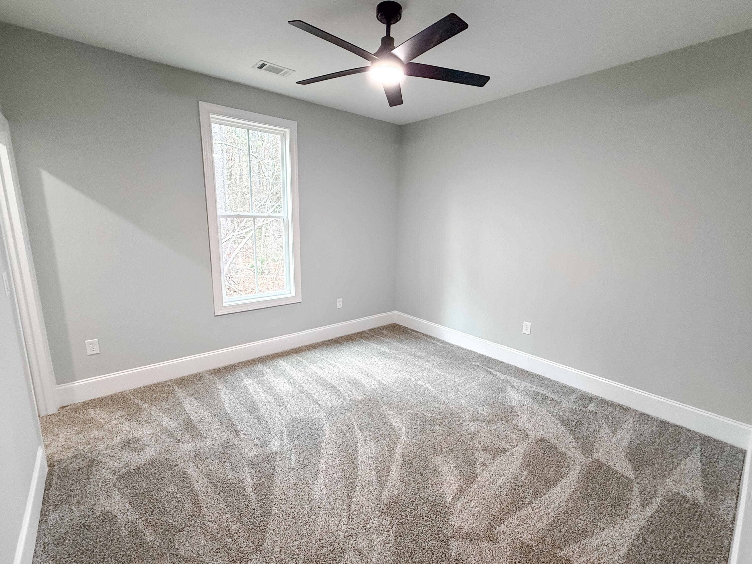 Single Family Residence at 216 Brassie Drive, McCormick, SC 29835, photo 2 of 2