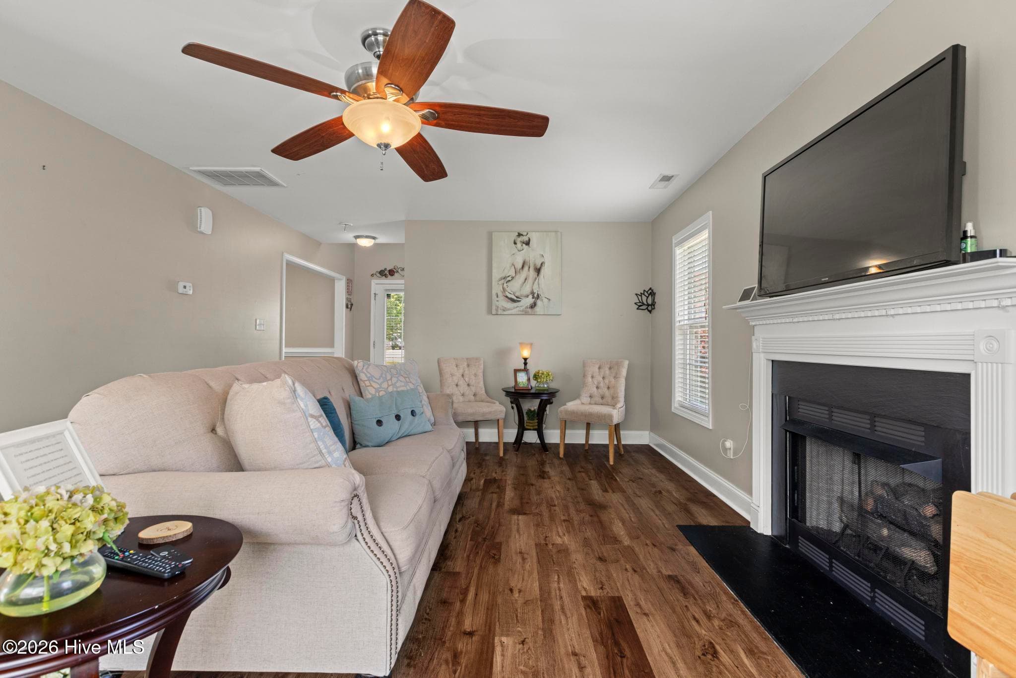 Single Family Residence at 208 Gelynda Court, Holly Ridge, NC 28445, photo 17 of 53