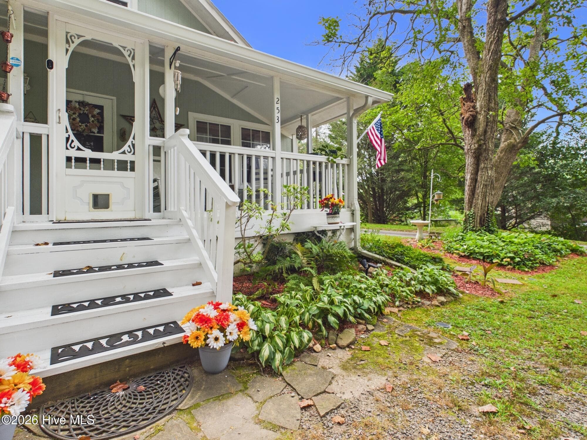Single Family Residence at 253 Truett Camp Road, Hayesville, NC 28904, Hayesville, photo 5 of 40