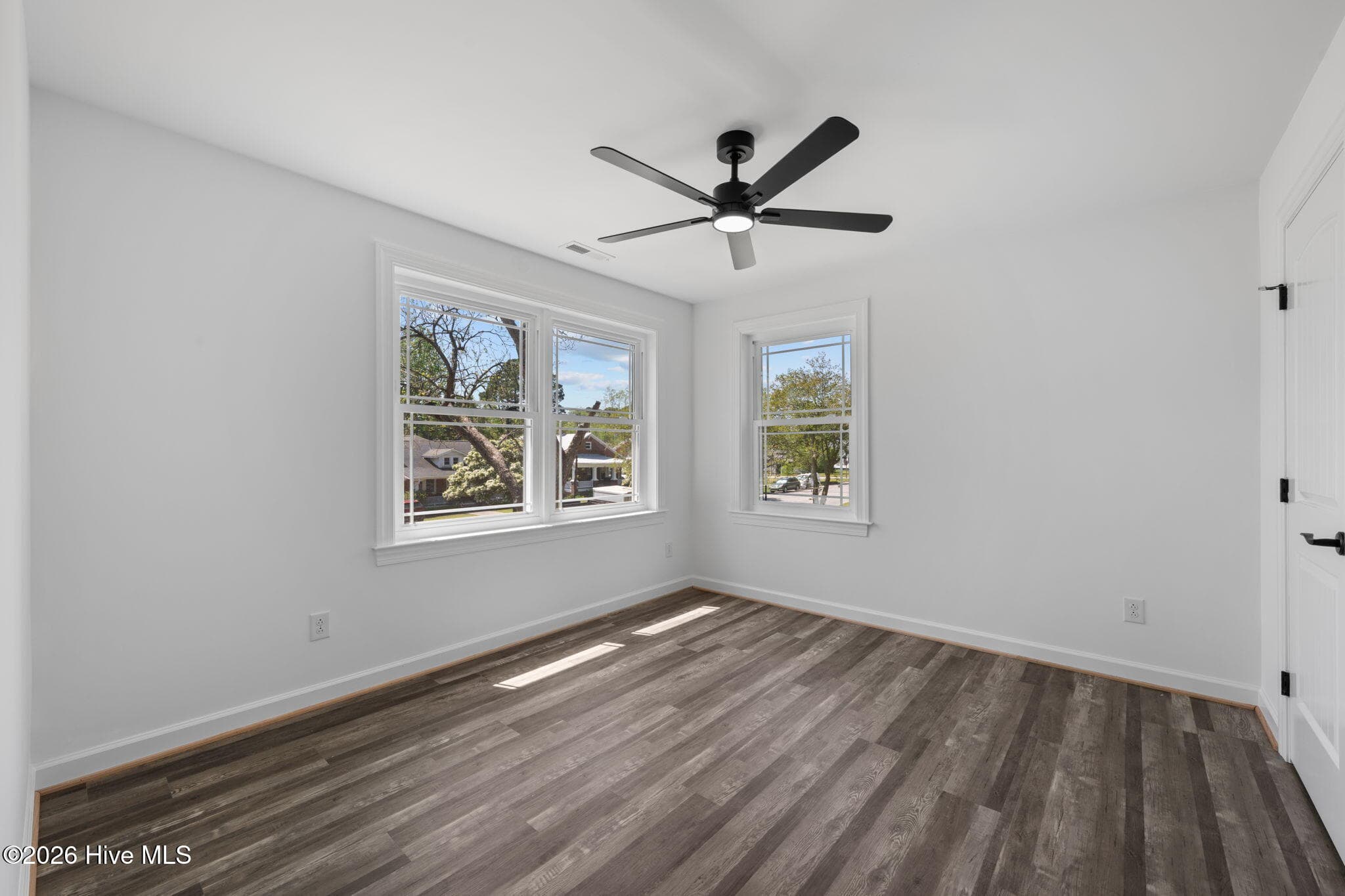 Single Family Residence at 1514 Rhem Avenue, New Bern, NC 28560, photo 25 of 41
