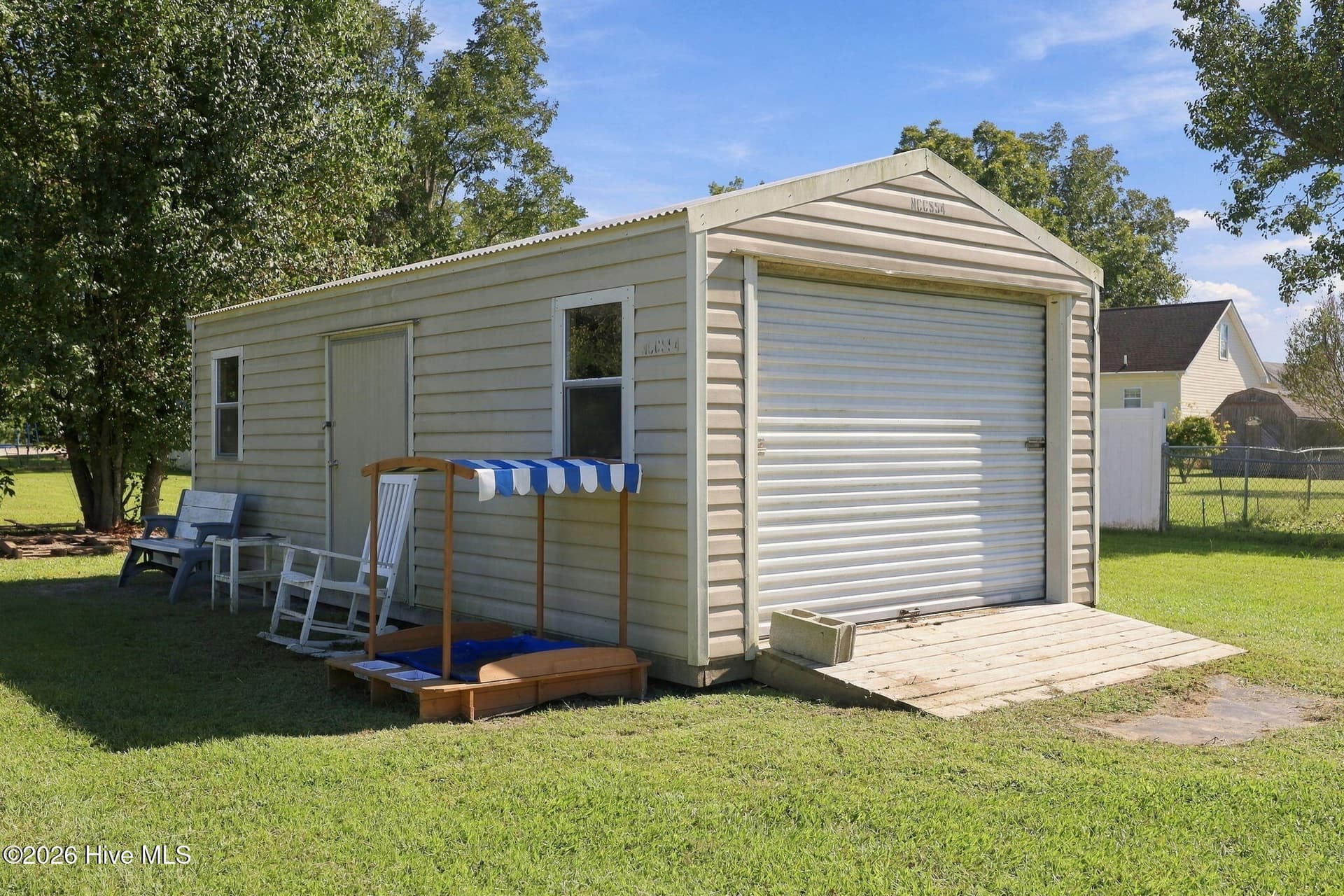 Manufactured Home at 102 Wildcat Court, Richlands, NC 28574, photo 51 of 55