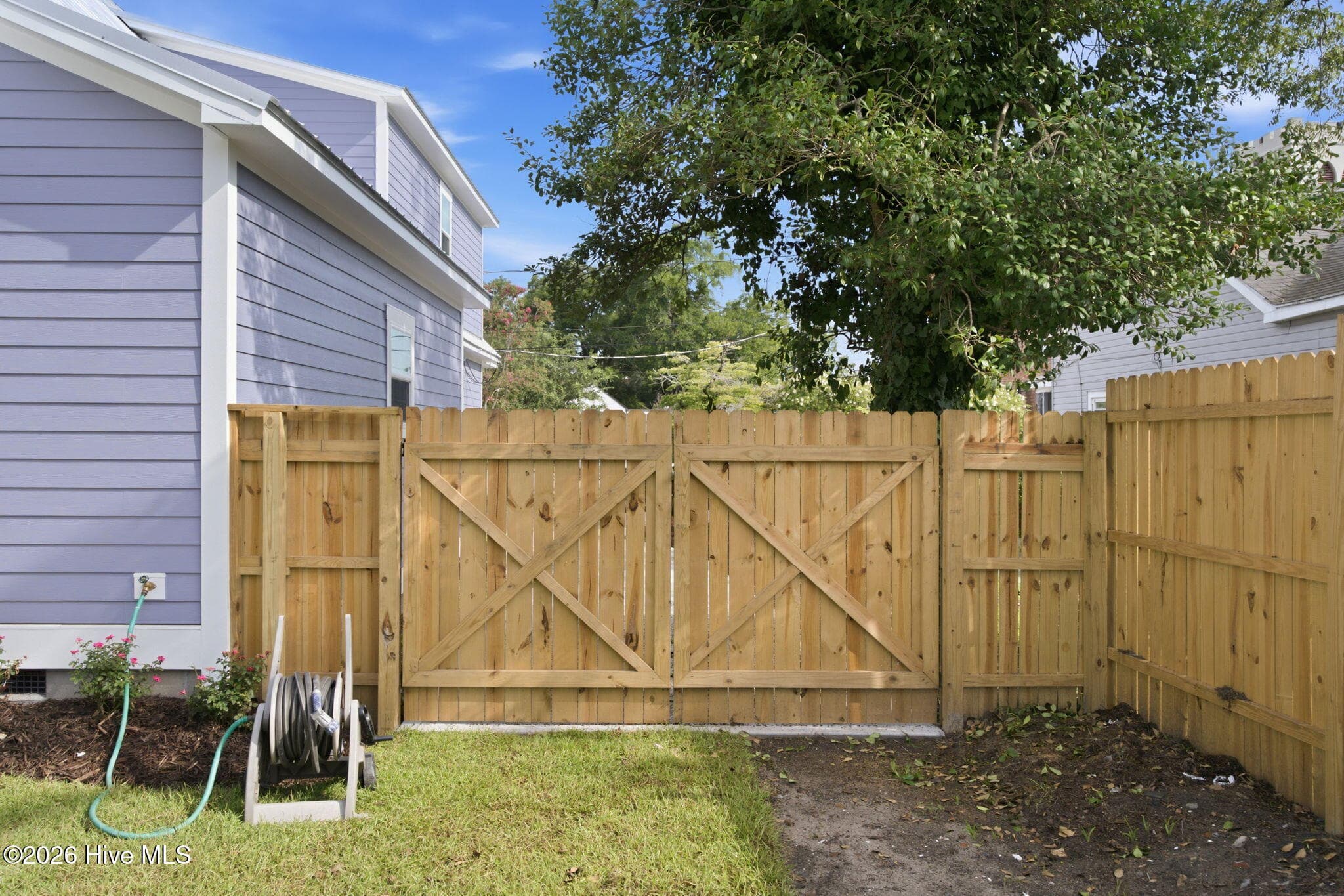 Single Family Residence at 512 Queen Street, Wilmington, NC 28401, photo 85 of 95