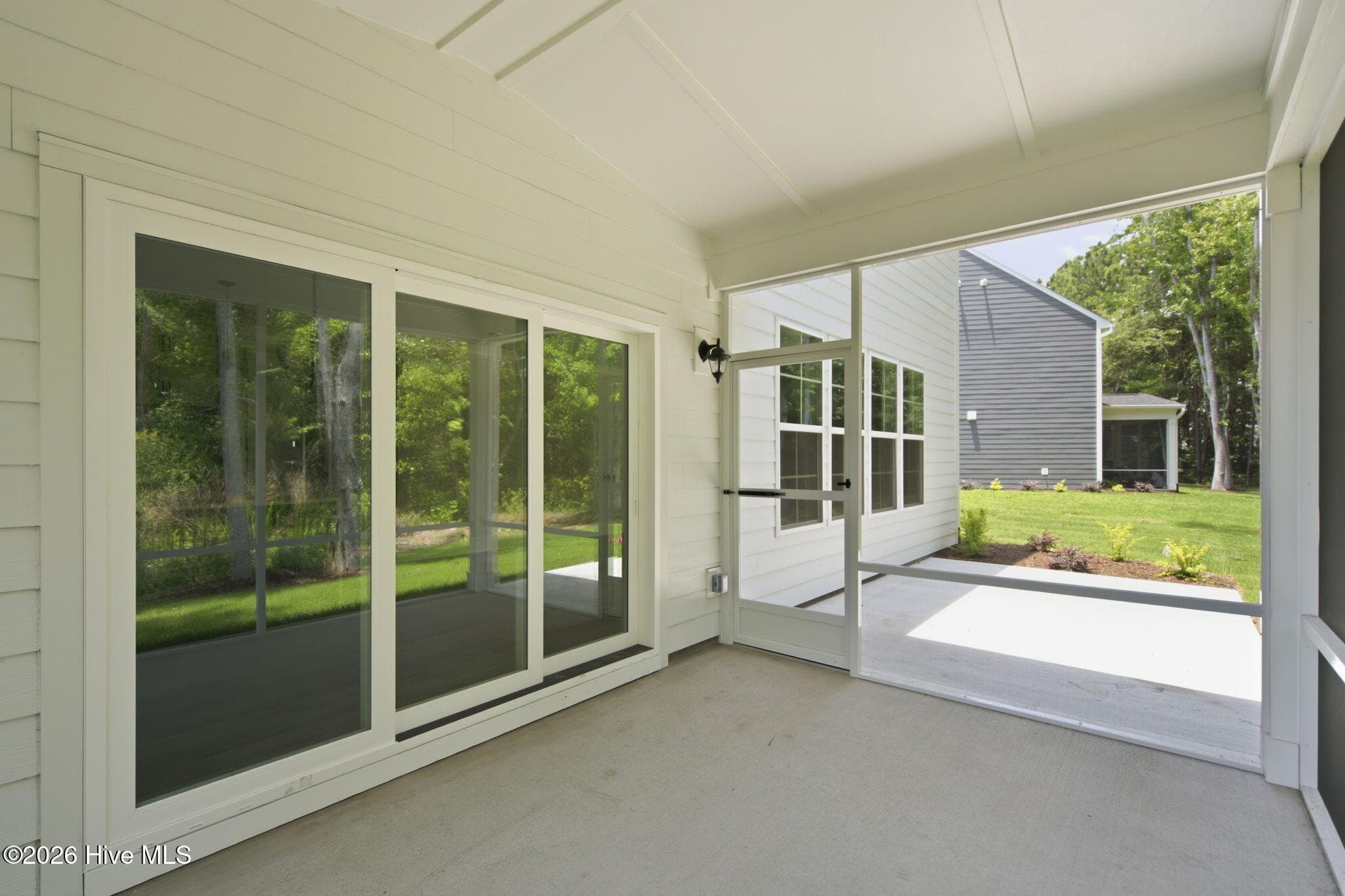 Single Family Residence at 1024 Doe Place, Wilmington, NC 28409, photo 48 of 57