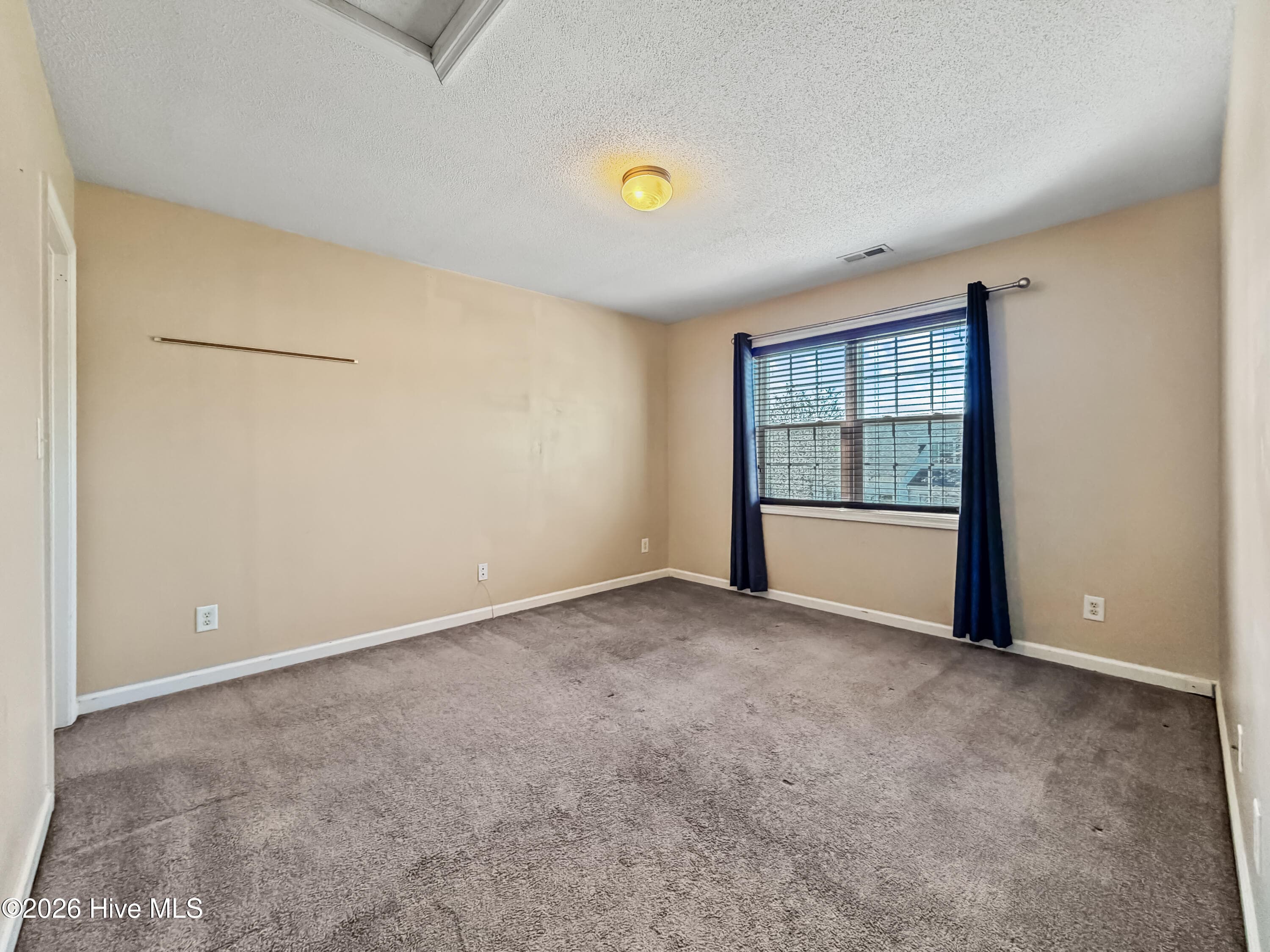 Townhouse at 164 Kelly Circle, Hubert, NC 28539, photo 20 of 33