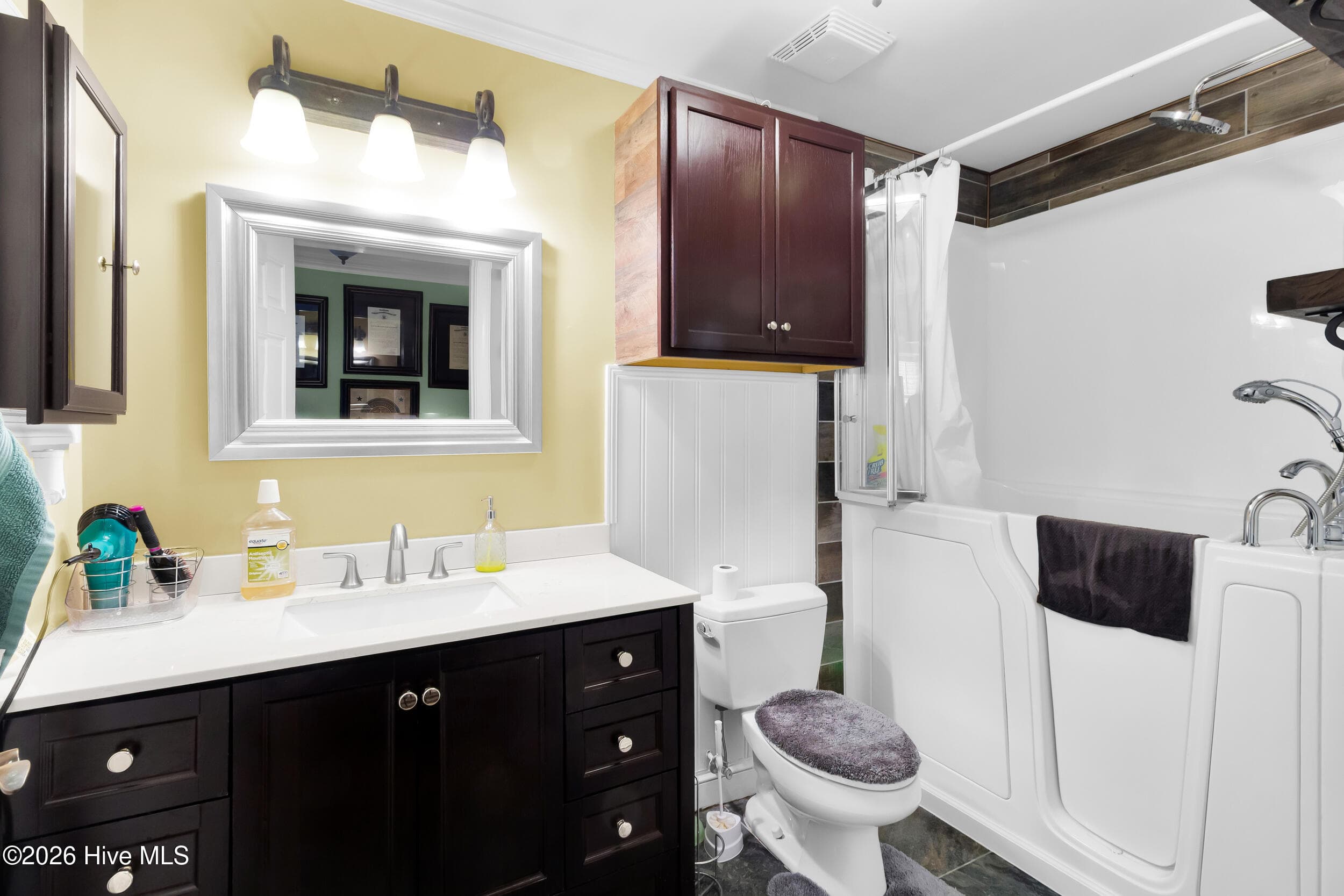 Owners Bathroom - 336 Sky Sail Boulevard, New Bern, NC 28560