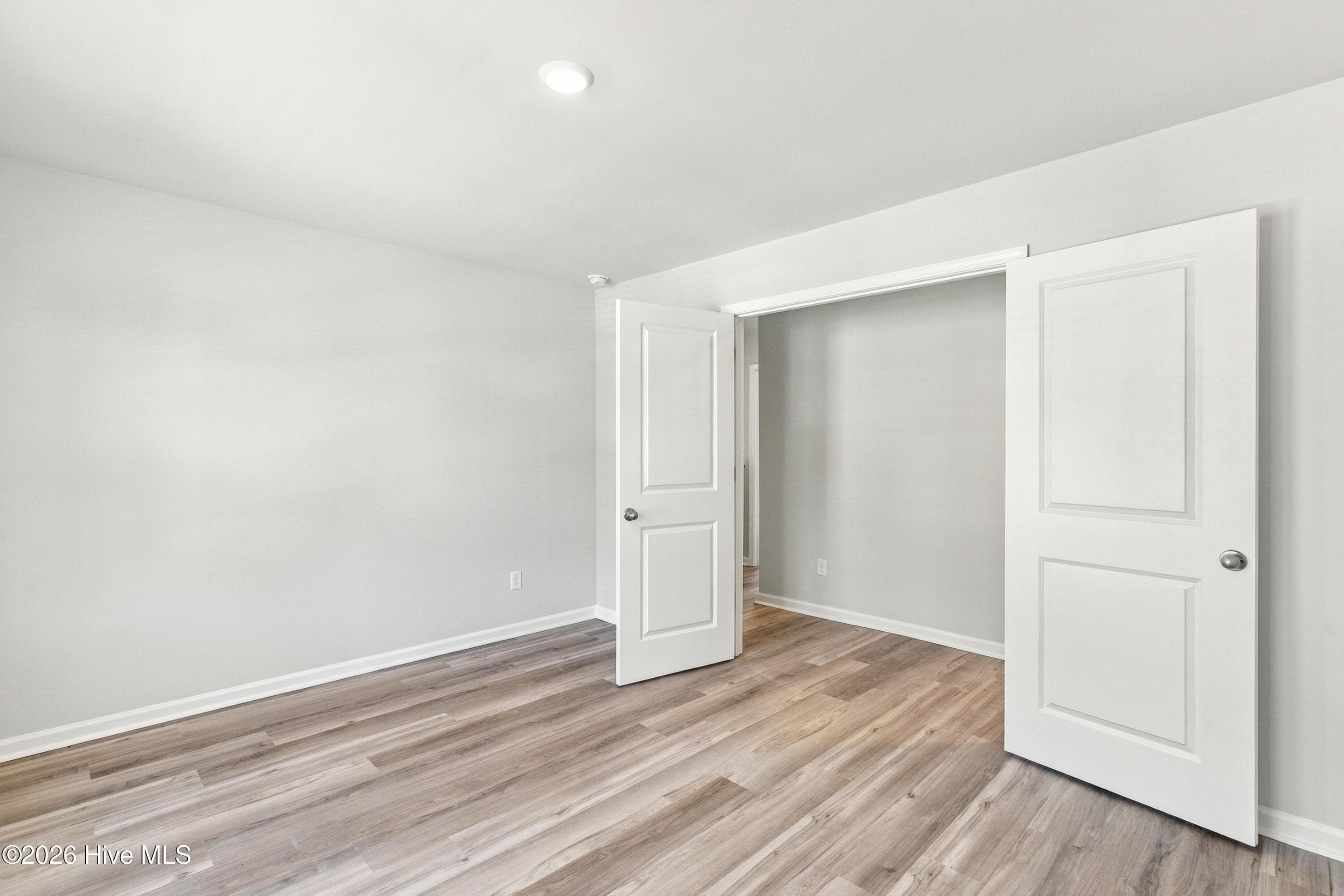Single Family Residence at 141 N Squires Run Lane, Richlands, NC 28574, photo 51 of 105
