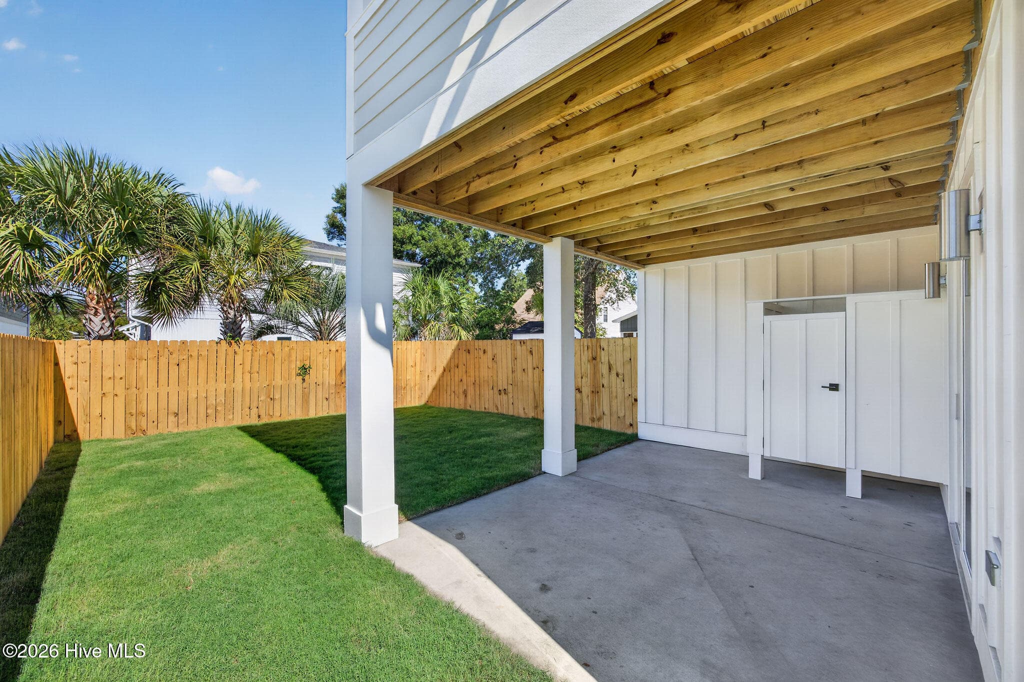 Townhouse at 504 Greenville Avenue 2, Carolina Beach, NC 28428, photo 91 of 109