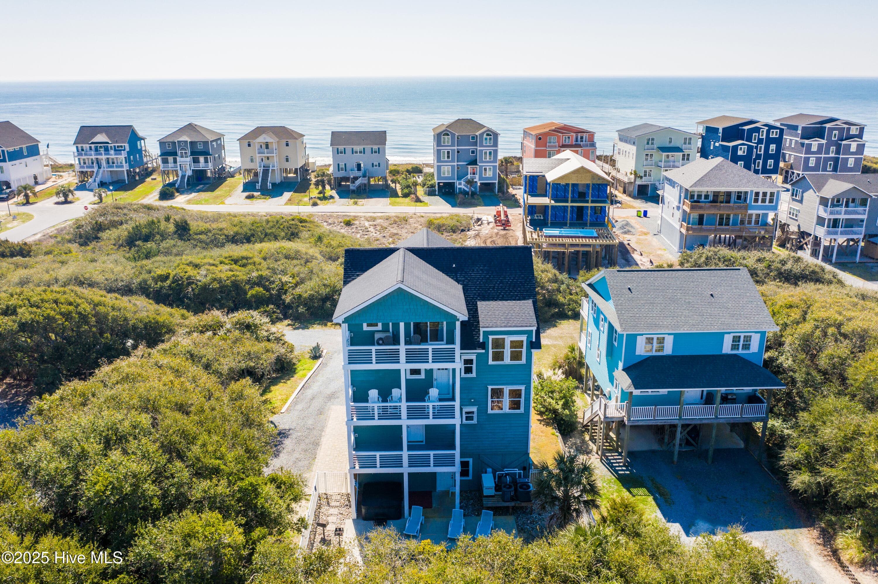 Single Family Residence at 6 Bottlenose Boulevard, North Topsail Beach, NC 28460, photo 2 of 51