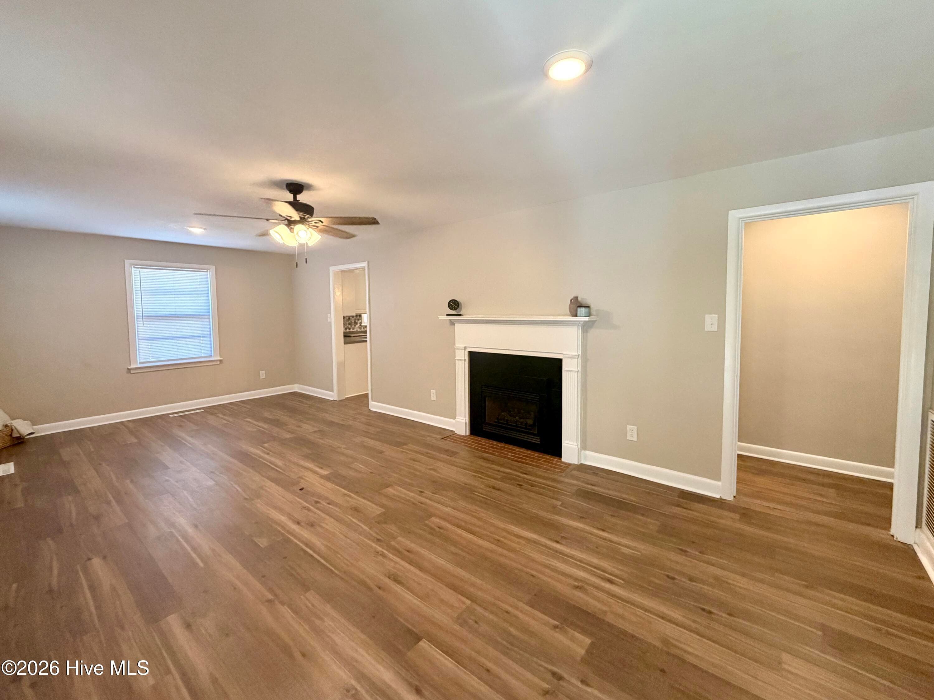 Single Family Residence at 910 Pittman Street, Goldsboro, NC 27530, photo 6 of 26
