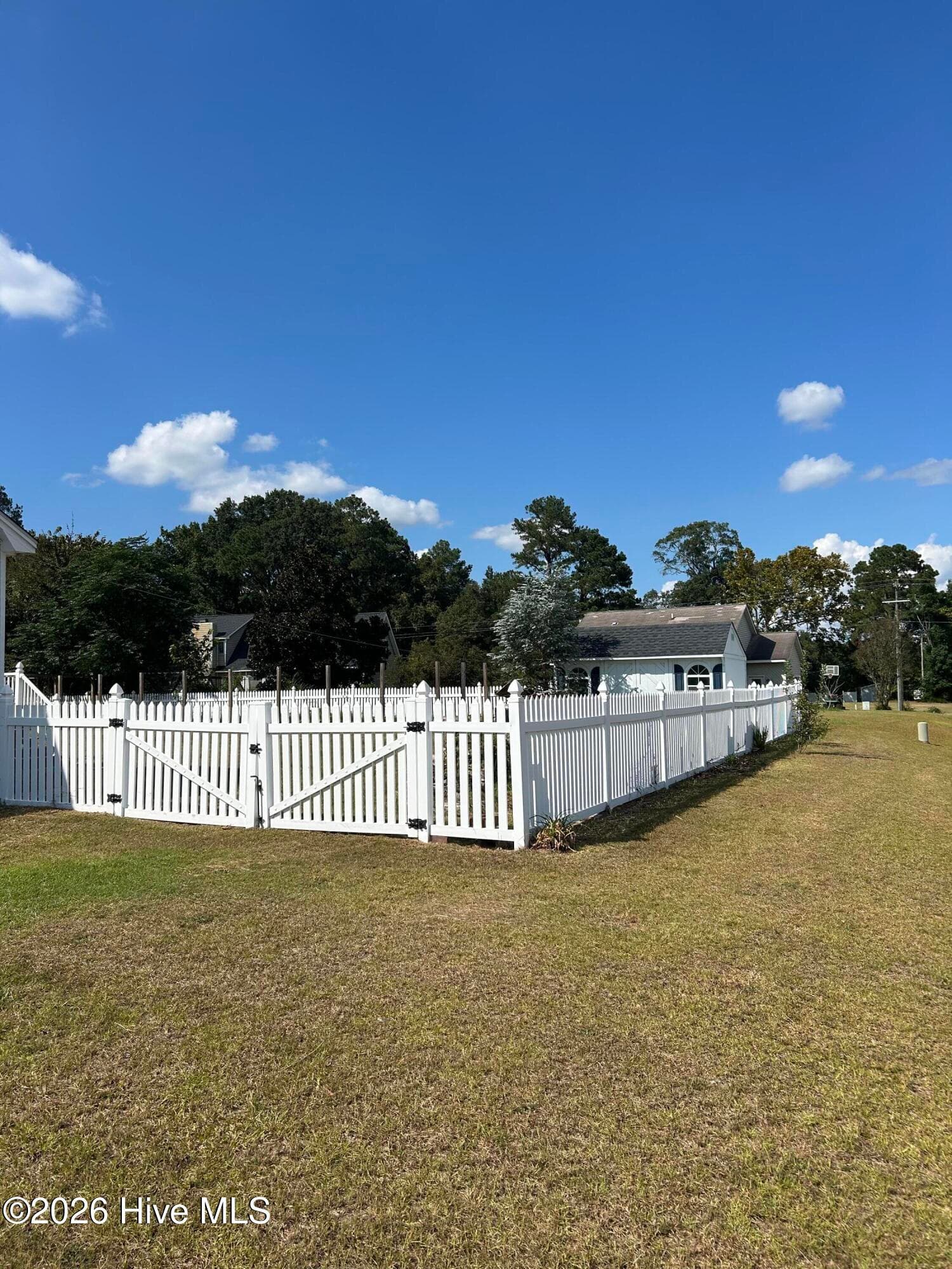 Single Family Residence at 103 Summer Wind Drive, Goldsboro, NC 27530, photo 7 of 50