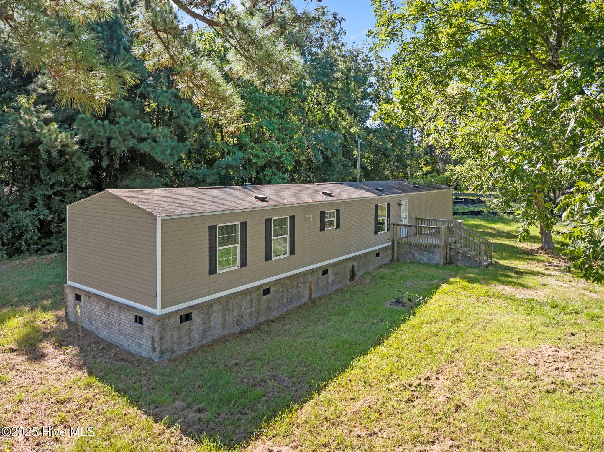 Manufactured Home at 120 8th Street, Bolton, NC 28423, photo 37 of 49