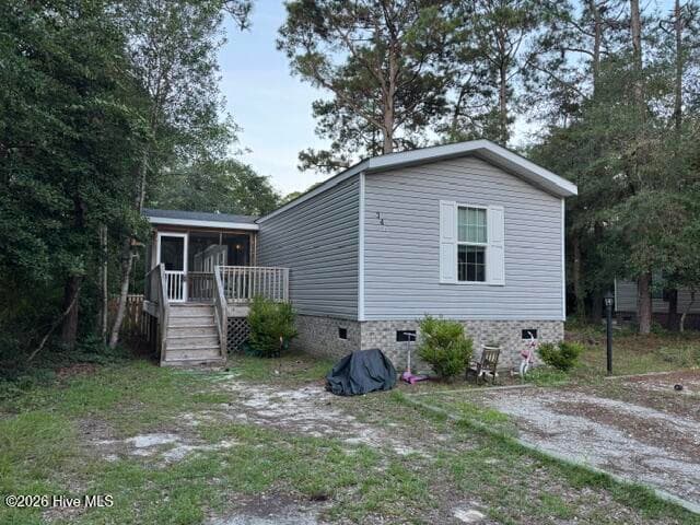 Manufactured Home at 3474 Tarpon Court SE, Bolivia, NC 28422, photo 6 of 24