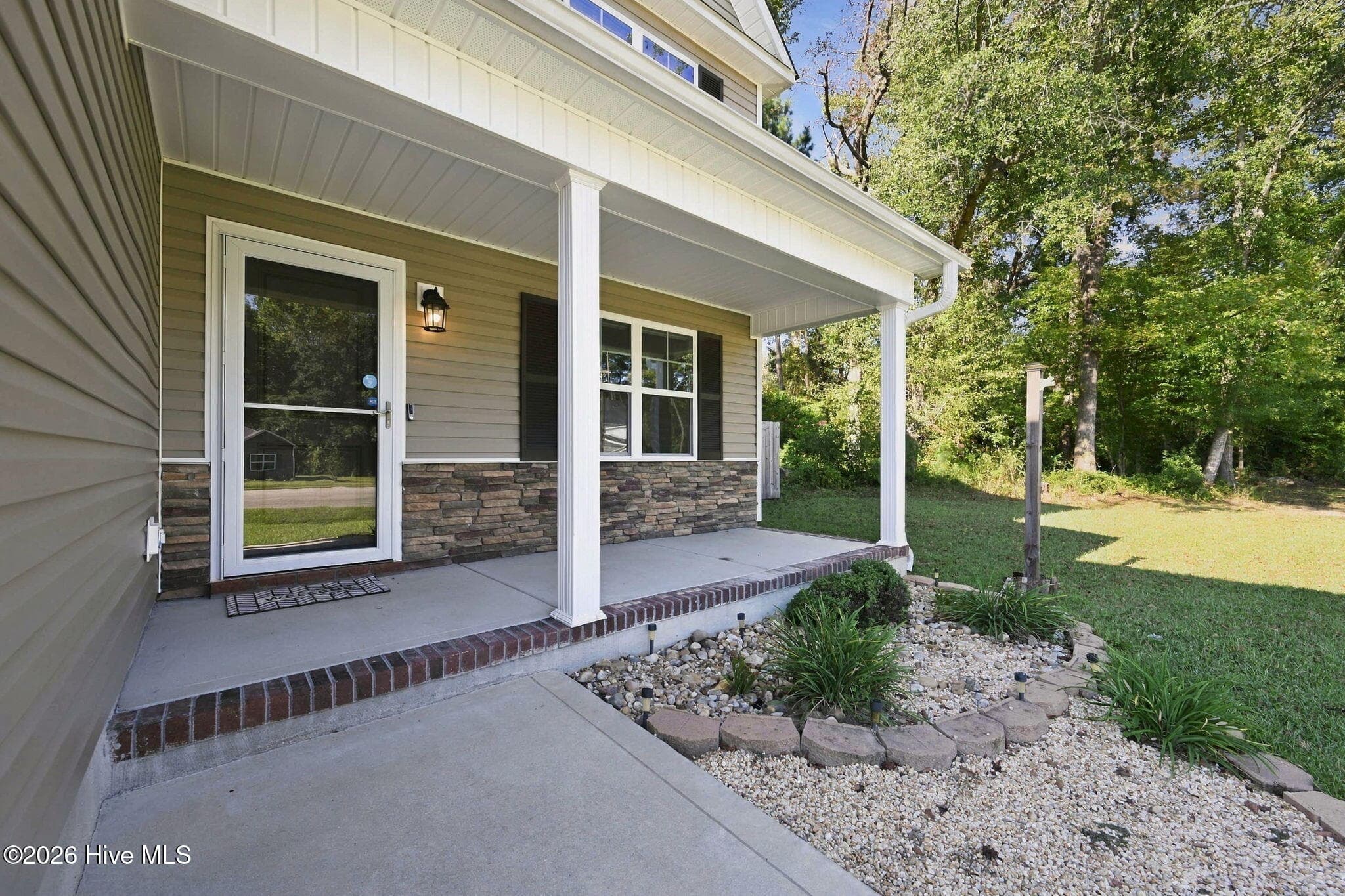 Single Family Residence at 337 James Hedrick Court, Jacksonville, NC 28540, photo 6 of 61