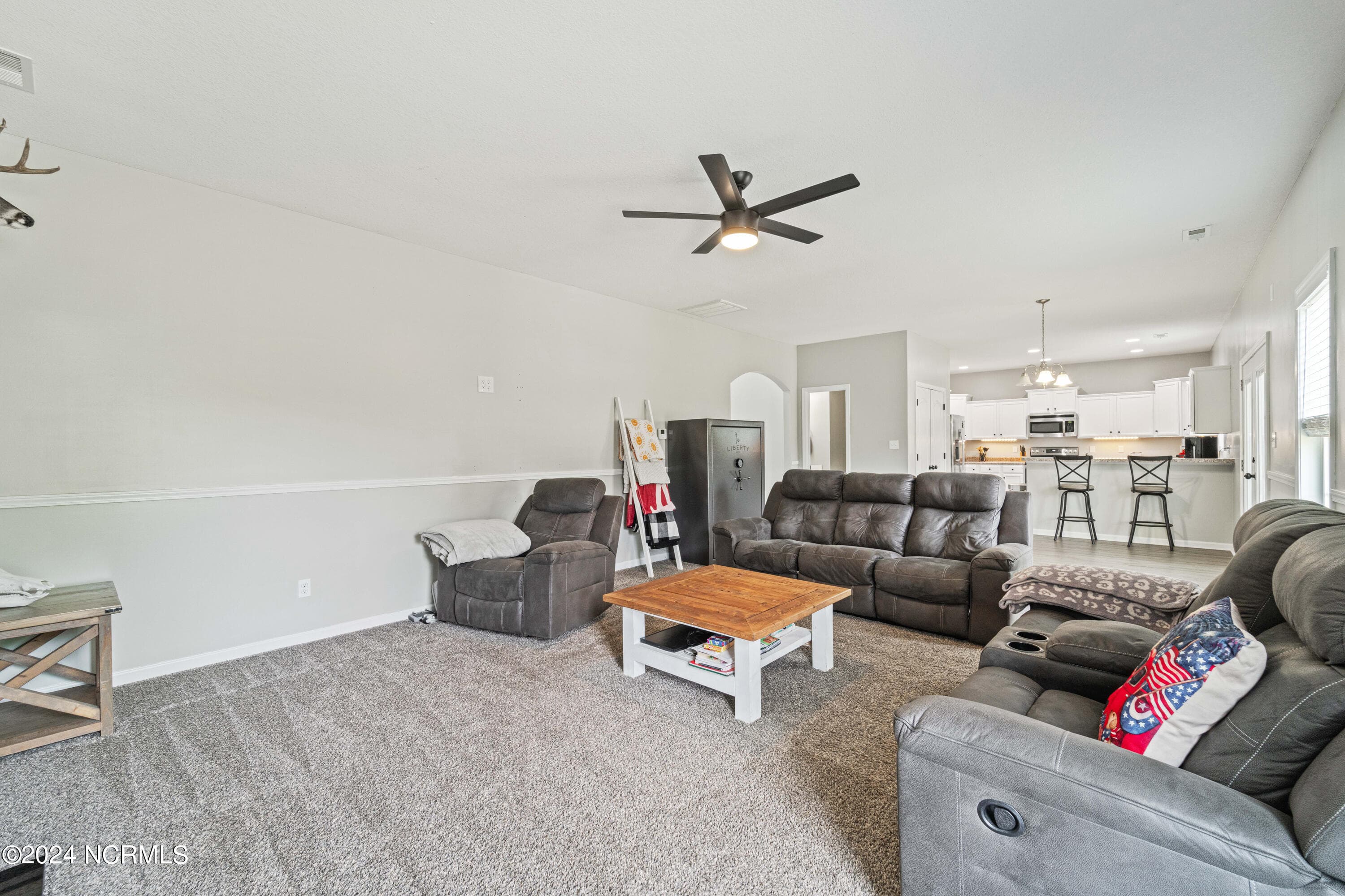 Single Family Residence at 135 Prelude Drive, Richlands, NC 28574, photo 6 of 27