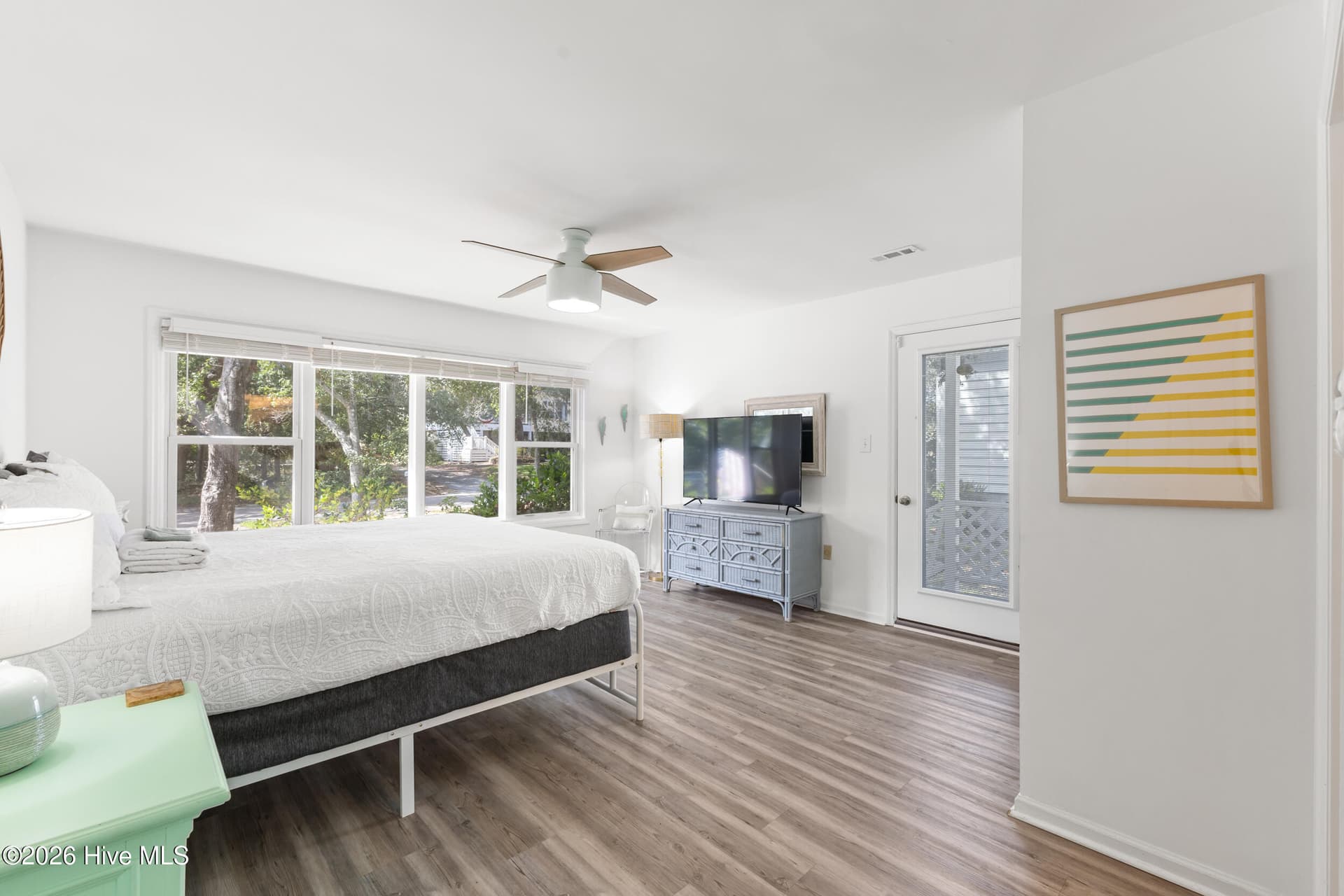 Single Family Residence at 122 SE 2nd Street, Oak Island, NC 28465, photo 14 of 39
