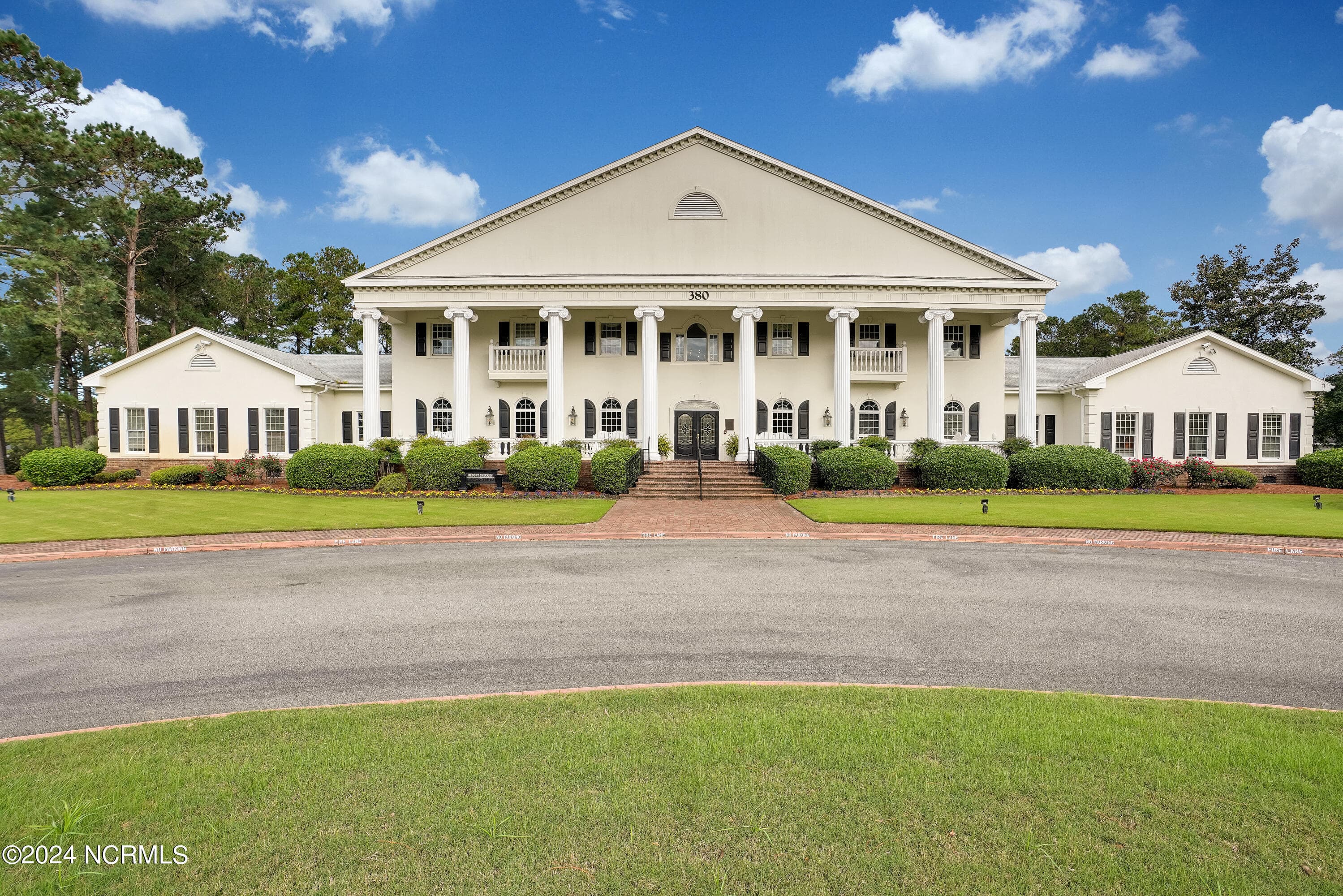 Single Family Residence at 8751 Nashville Drive NW Lot 1215- St. Phillips, Calabash, NC 28467, photo 4 of 11