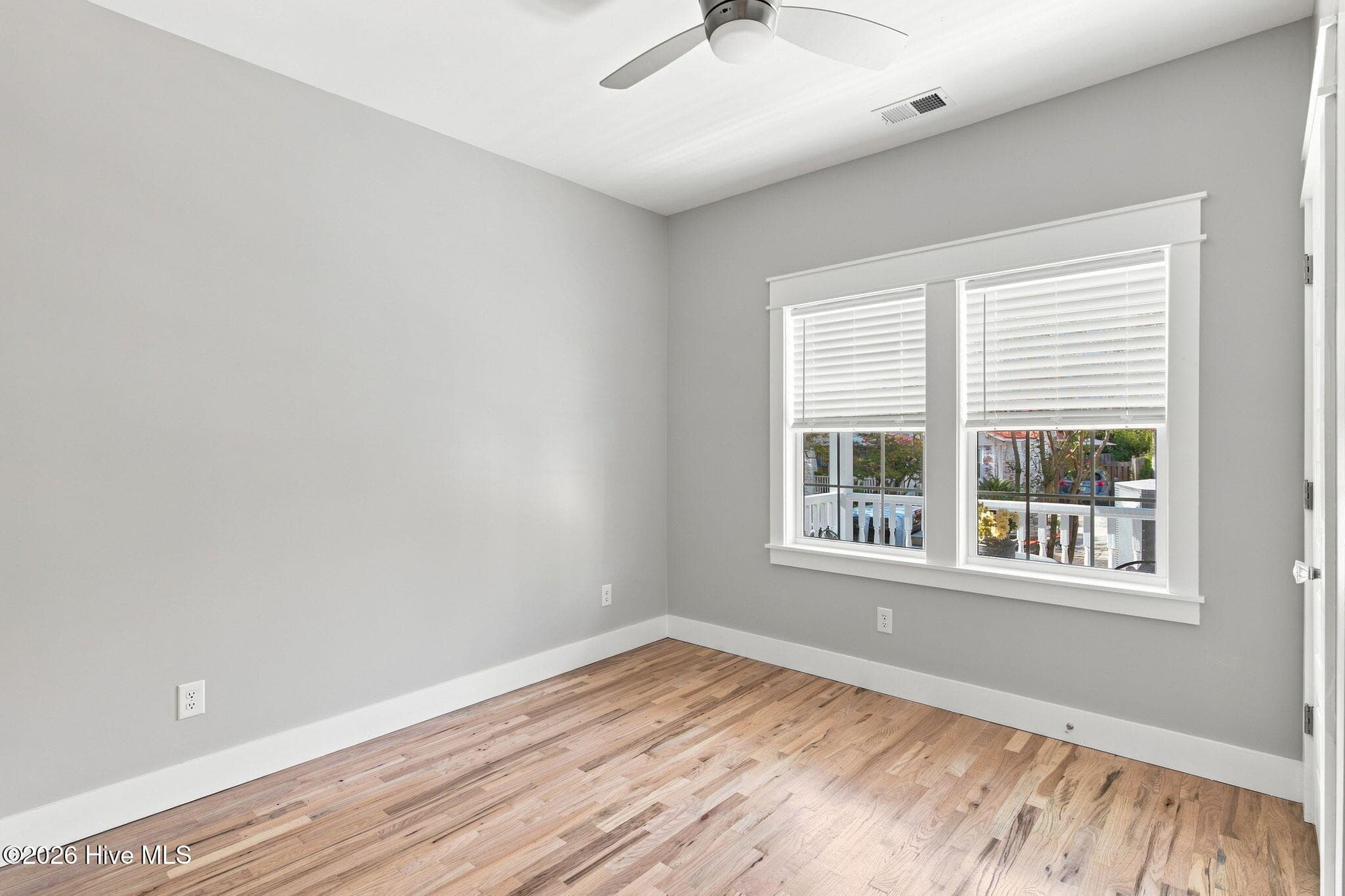 Single Family Residence at 512 Queen Street, Wilmington, NC 28401, photo 57 of 95