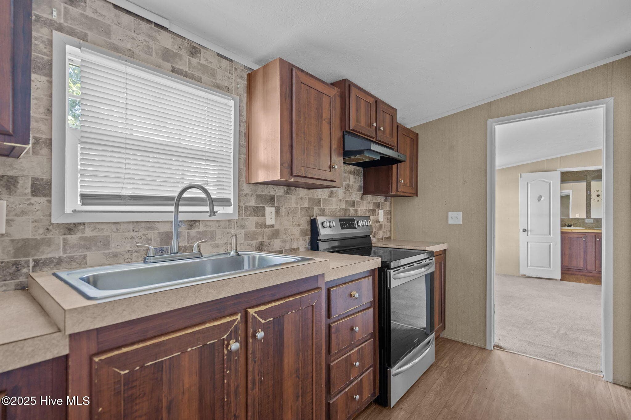 Manufactured Home at 120 8th Street, Bolton, NC 28423, photo 16 of 49