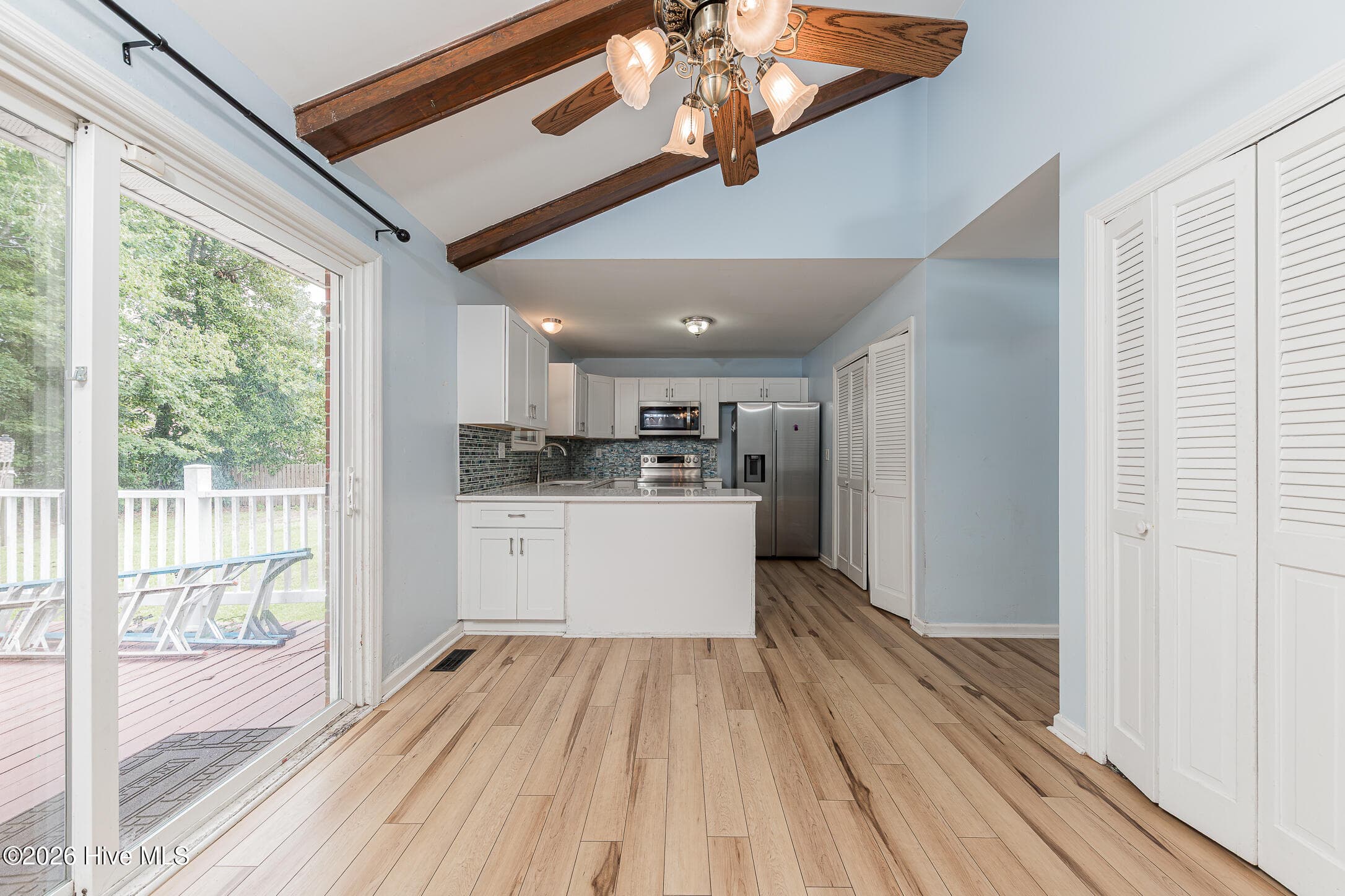 Single Family Residence at 102 Lionel Avenue, Jacksonville, NC 28540, photo 20 of 77