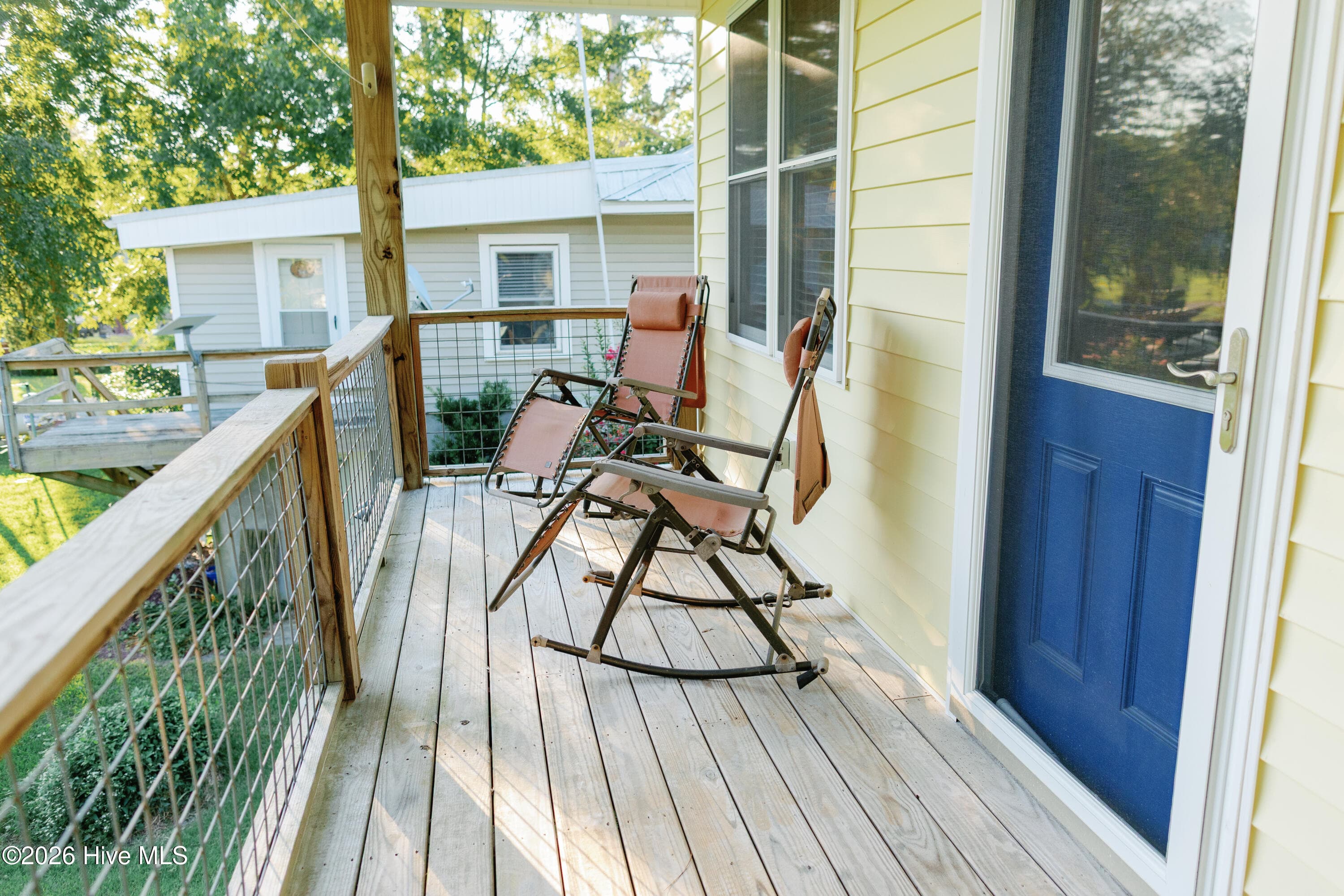 Single Family Residence at 998 Bayview Road, Bath, NC 27808, Bath, photo 2 of 3