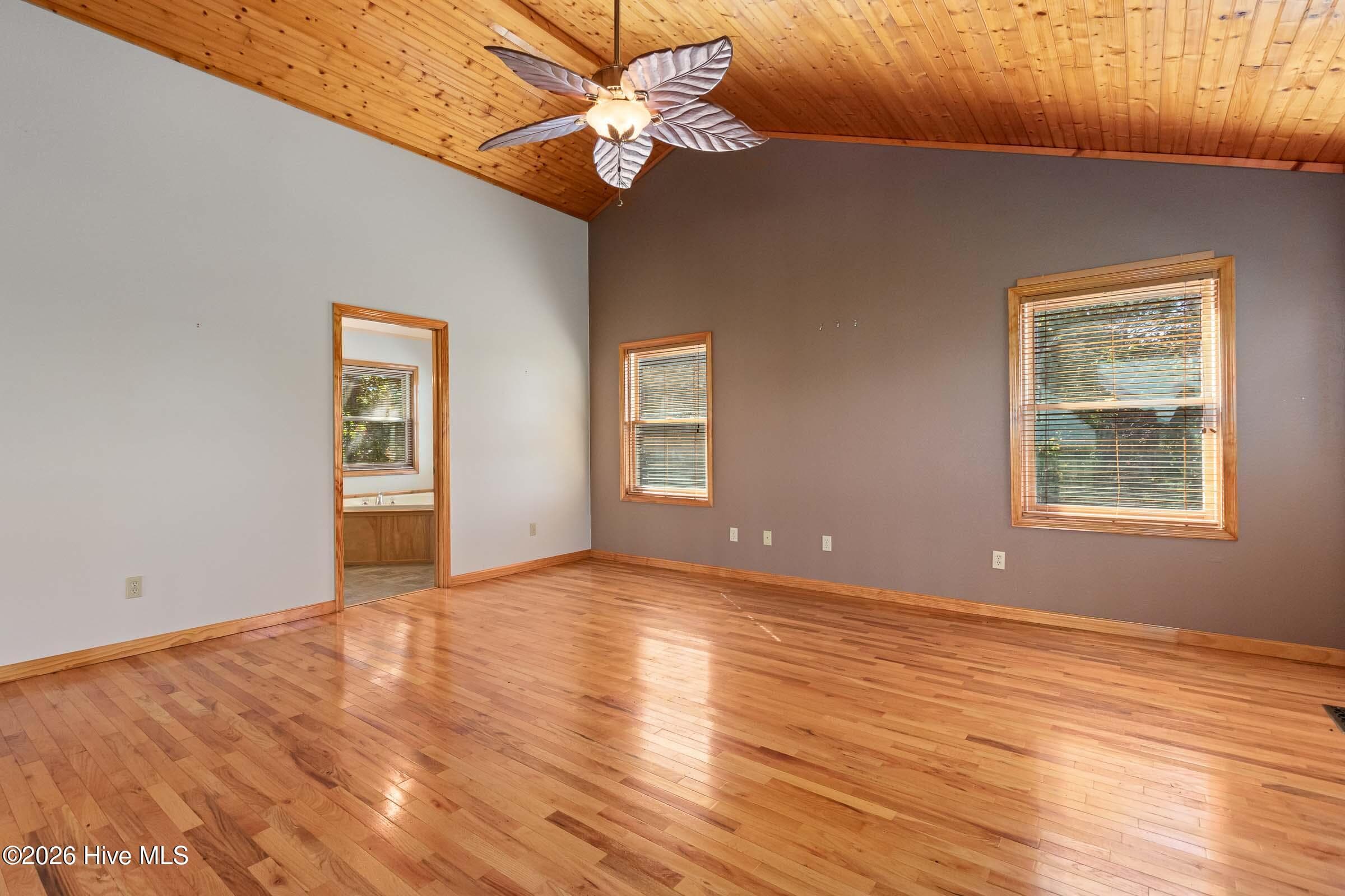 Single Family Residence at 75 Mountain Overlook Drive, Murphy, NC 28906, photo 42 of 80