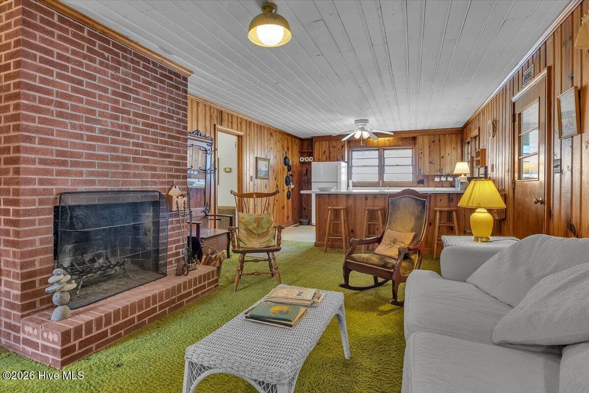 113 Clinton Road, Elizabethtown, NC 28337