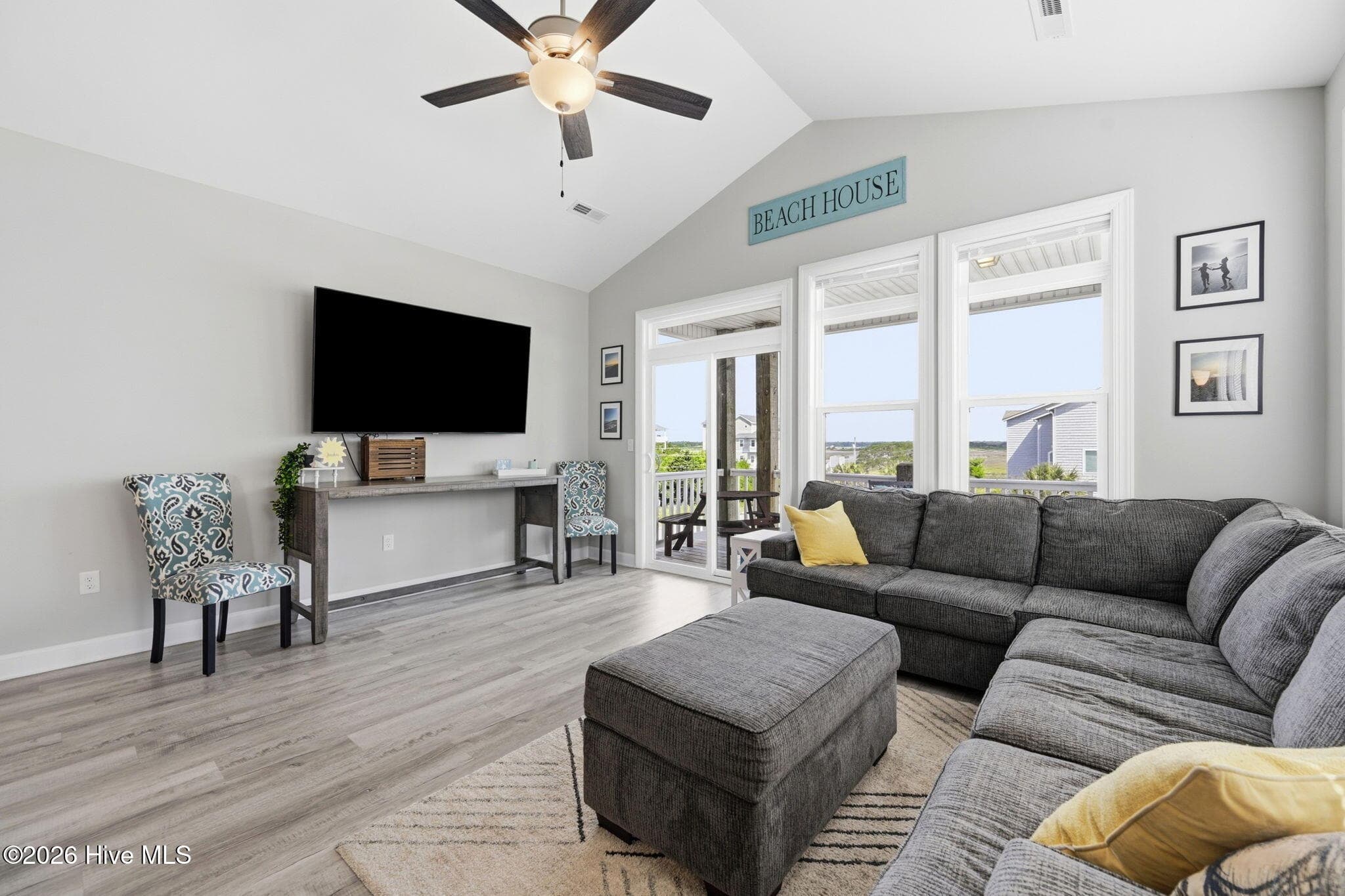 Townhouse at 124 Sea Gull Lane, North Topsail Beach, NC 28460, photo 5 of 48