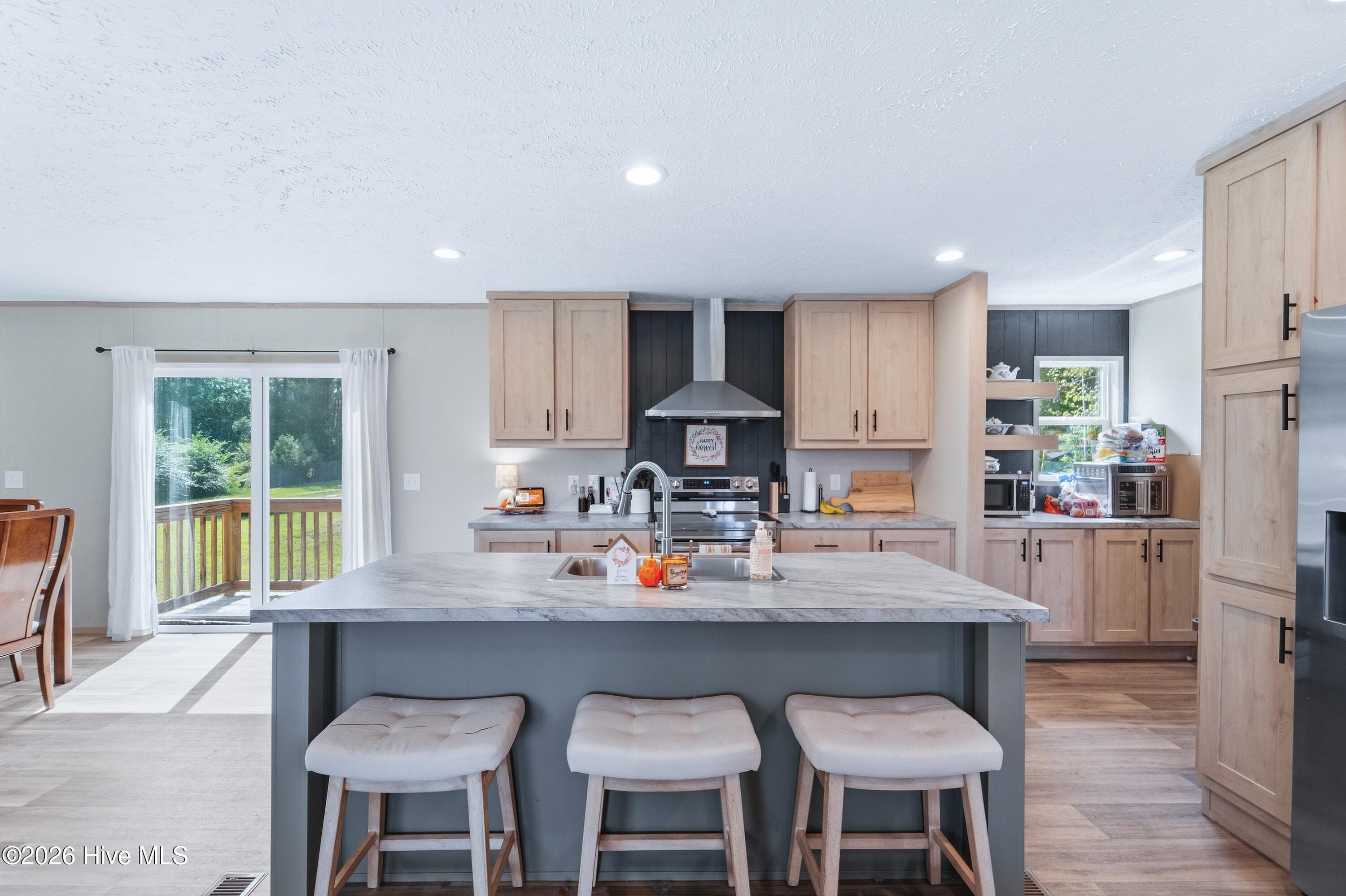 KITCHEN ISLAND - 856 Old 30 Road, Jacksonville, NC 28546