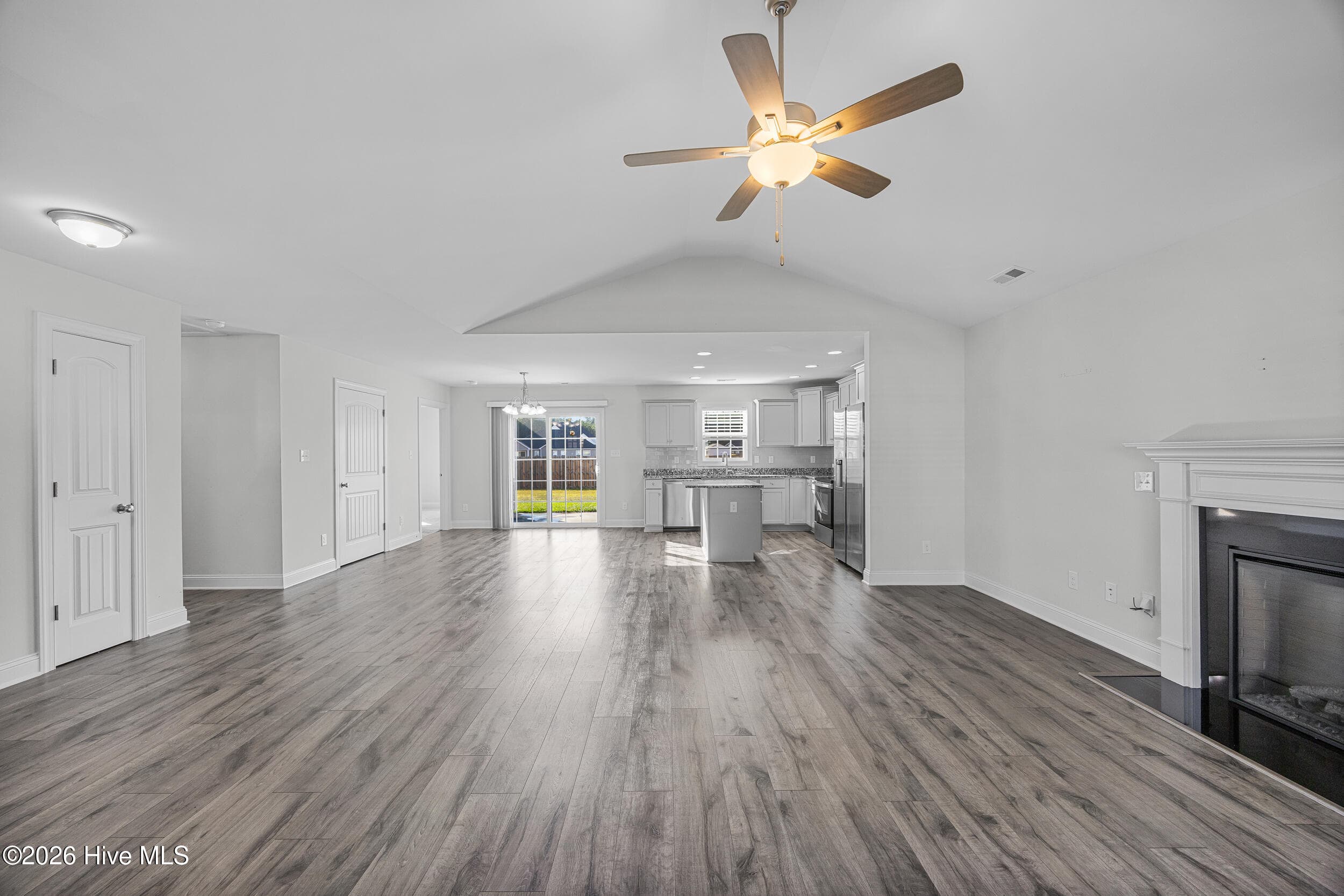 Single Family Residence at 496 Pebble Shore Drive, Sneads Ferry, NC 28460, Sneads Ferry, photo 11 of 48