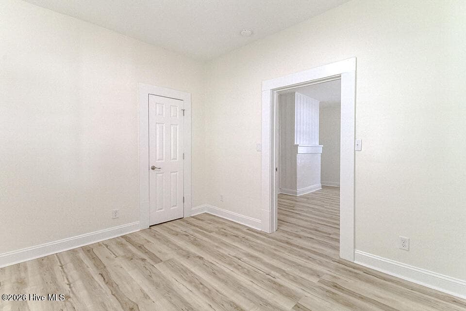 Single Family Residence at 709 S 10th Street, Wilmington, NC 28401, photo 6 of 17
