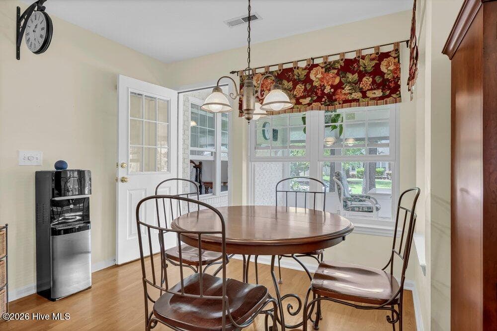 Single Family Residence at 7101 Crabwalk Court, Wilmington, NC 28405, photo 16 of 54