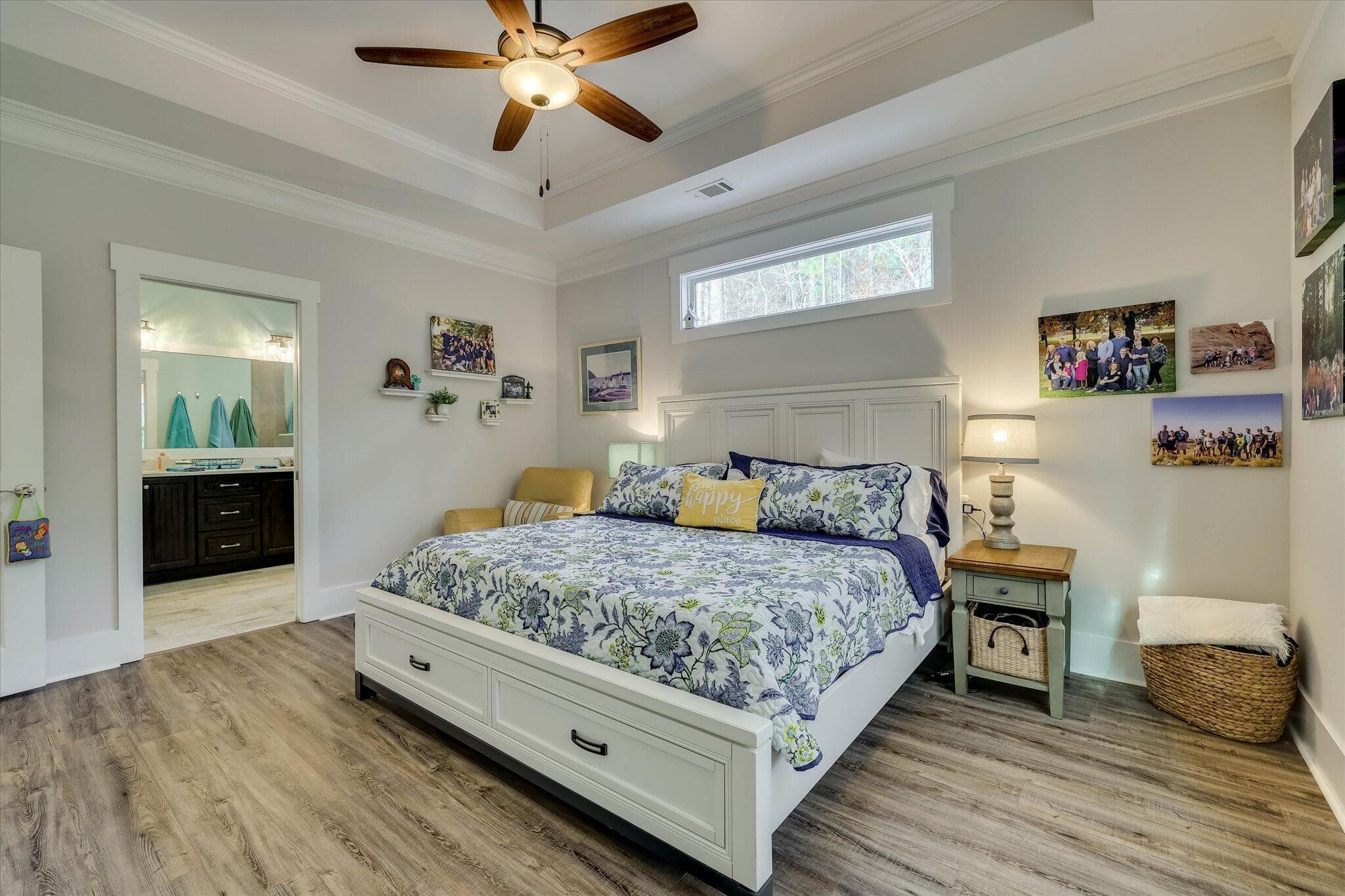 Single Family Residence at 205 Canal Court, McCormick, SC 29835, photo 2 of 3