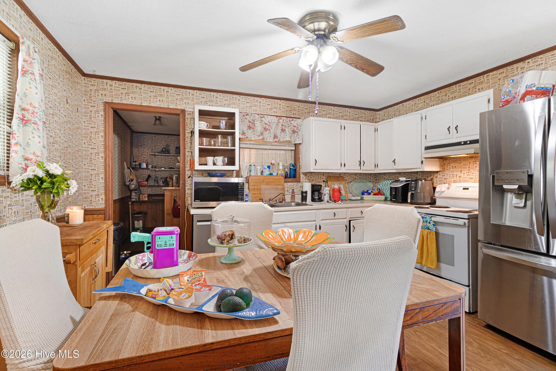 Single Family Residence at 500 Maple Lane, Morehead City, NC 28557, photo 8 of 29